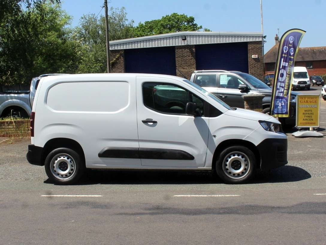 2023 PEUGEOT PARTNER 2023 PEUGEOT PARTNER