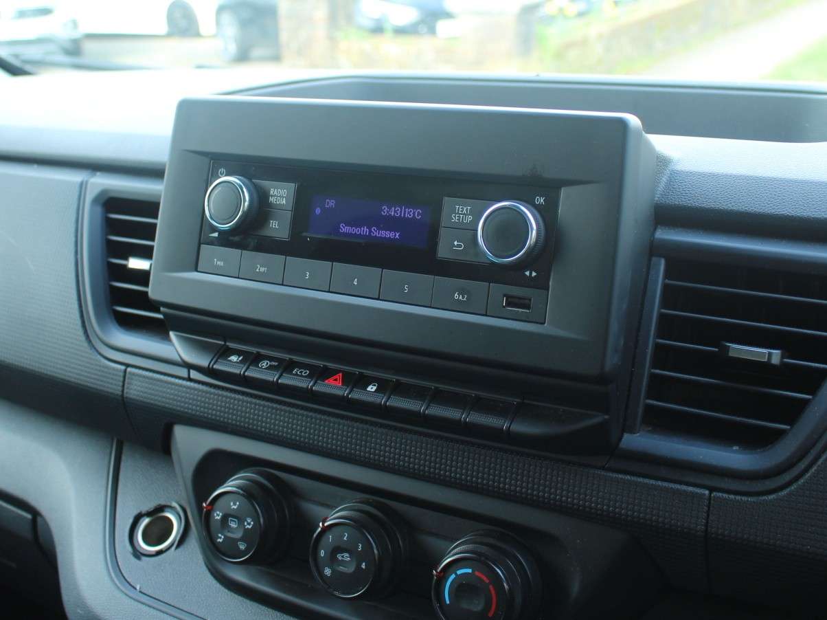 2023 RENAULT TRAFIC 2023 RENAULT TRAFIC