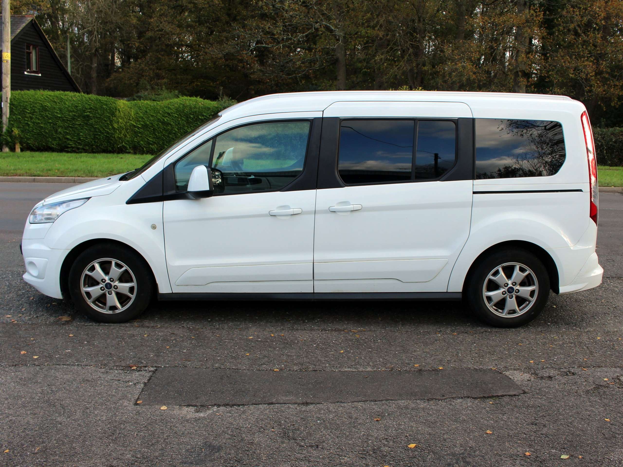 2017 FORD GRAND TOURNEO CONNECT 2017 FORD GRAND TOURNEO CONNECT