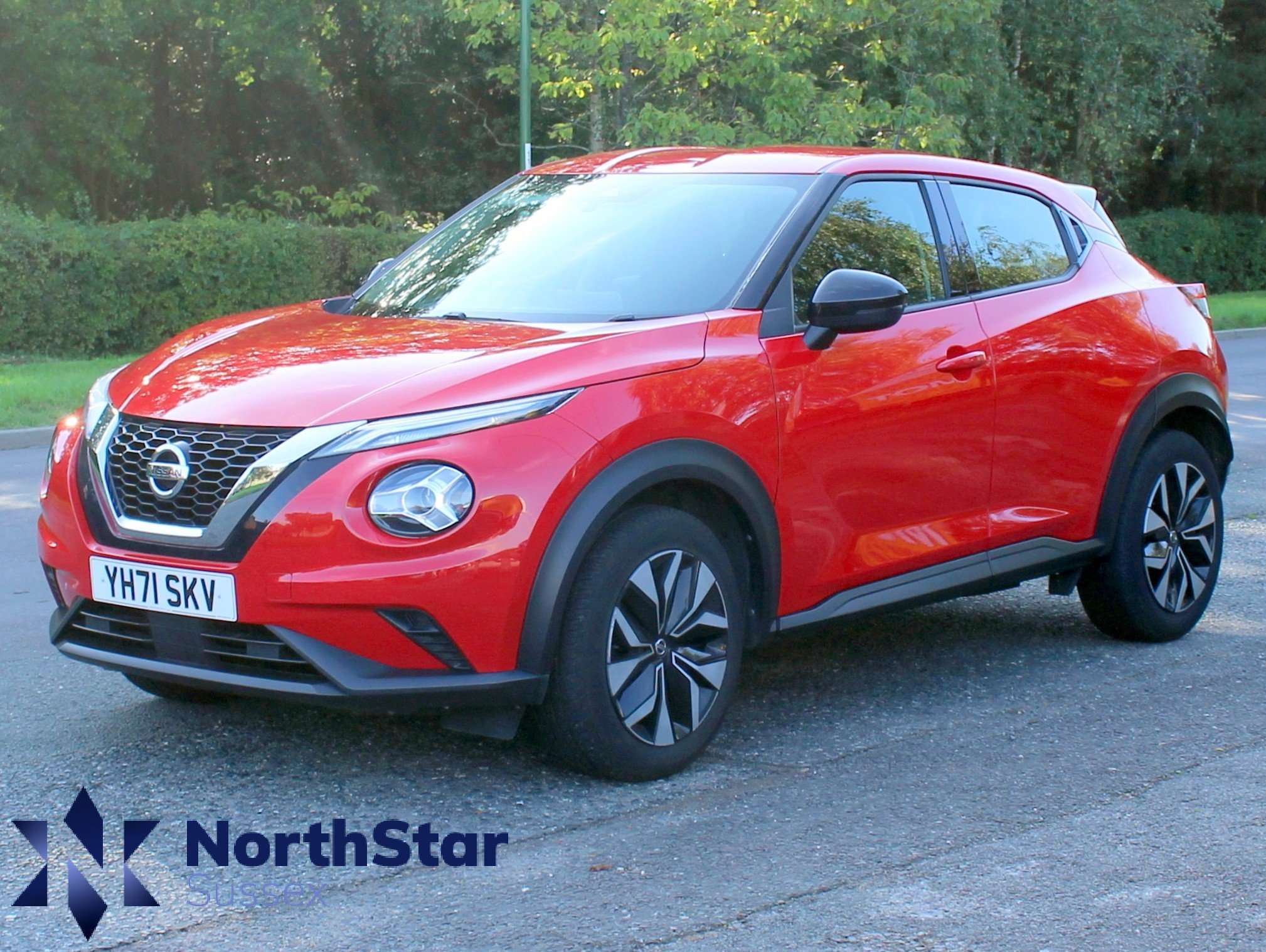 A 2021 NISSAN JUKE 1.0 DIG-T Acenta SUV 5dr Petrol Manual Euro 6 (s/s) (117 ps) A 2021 NISSAN JUKE 1.0 DIG-T Acenta SUV 5dr Petrol Manual Euro 6 (s/s) (117 ps)