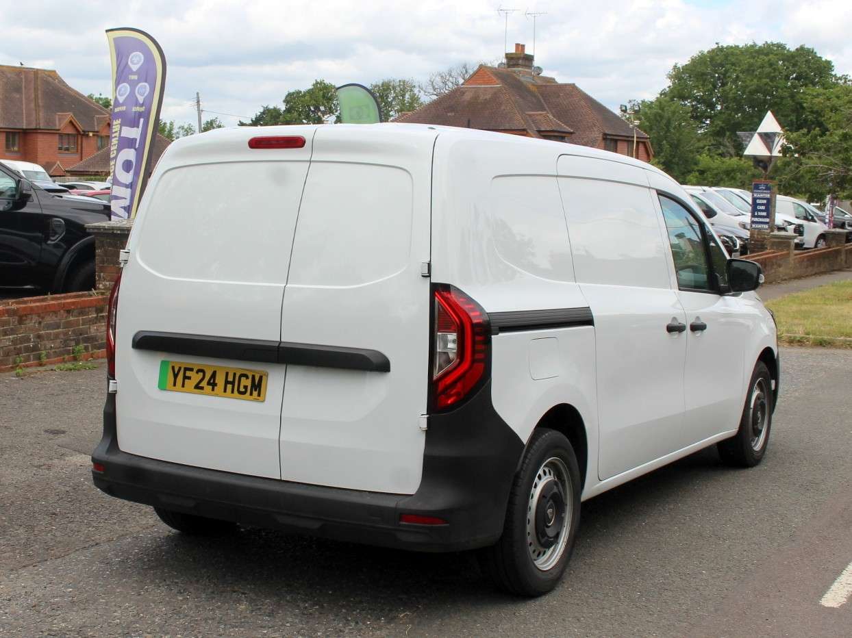 2024 RENAULT KANGOO 2024 RENAULT KANGOO
