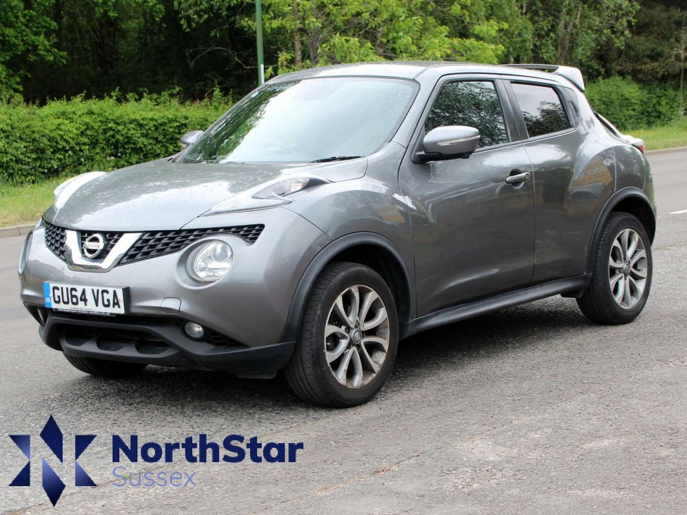 A 2014 NISSAN JUKE 1.5 dCi 8v Tekna SUV 5dr Diesel Manual Euro 5 (s/s) (110 ps) A 2014 NISSAN JUKE 1.5 dCi 8v Tekna SUV 5dr Diesel Manual Euro 5 (s/s) (110 ps)