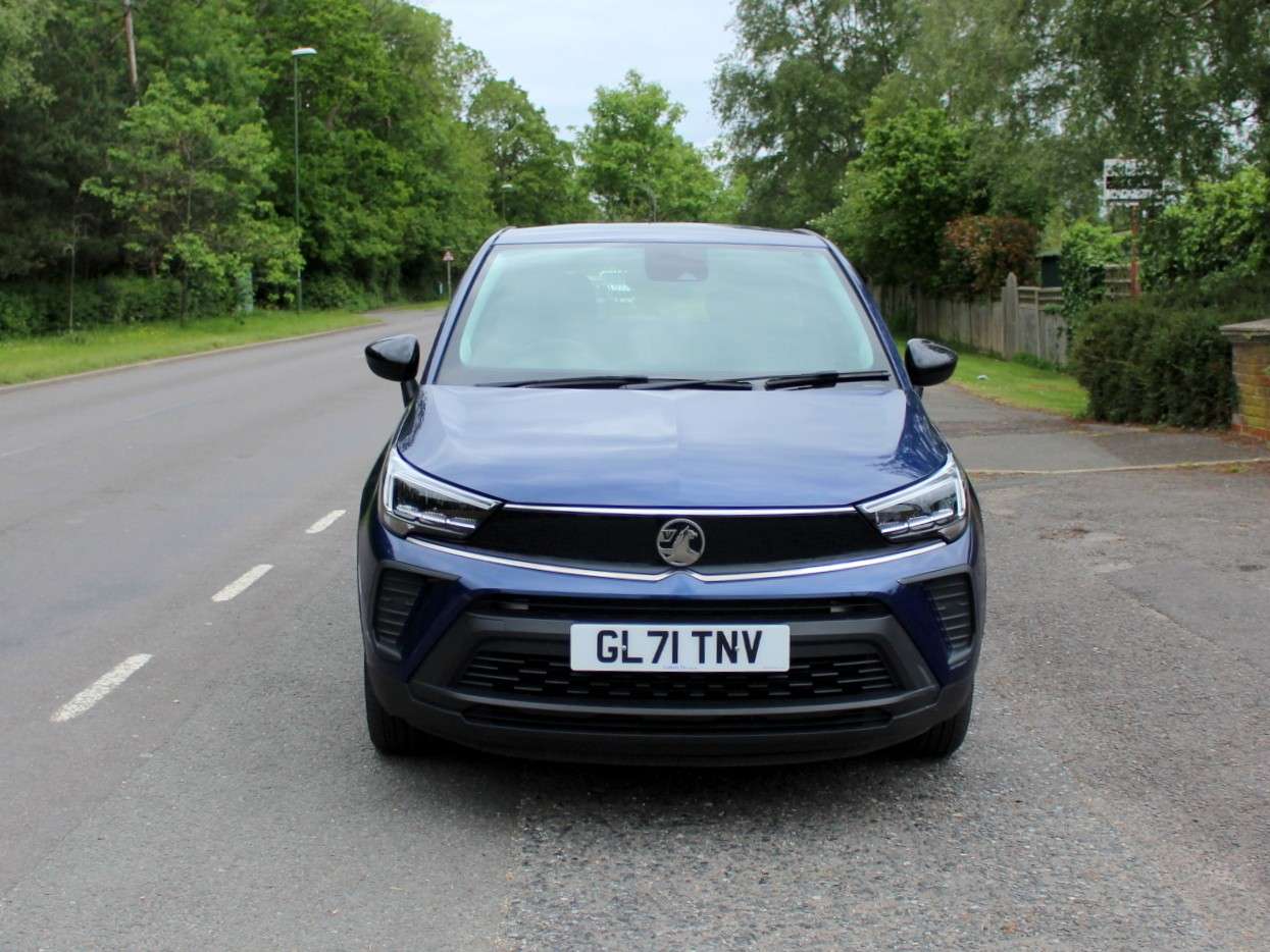 A 2021 VAUXHALL CROSSLAND 1.2 Turbo SE Edition SUV 5dr Petrol Manual Euro 6 (s/s) (110 ps) A 2021 VAUXHALL CROSSLAND 1.2 Turbo SE Edition SUV 5dr Petrol Manual Euro 6 (s/s) (110 ps)