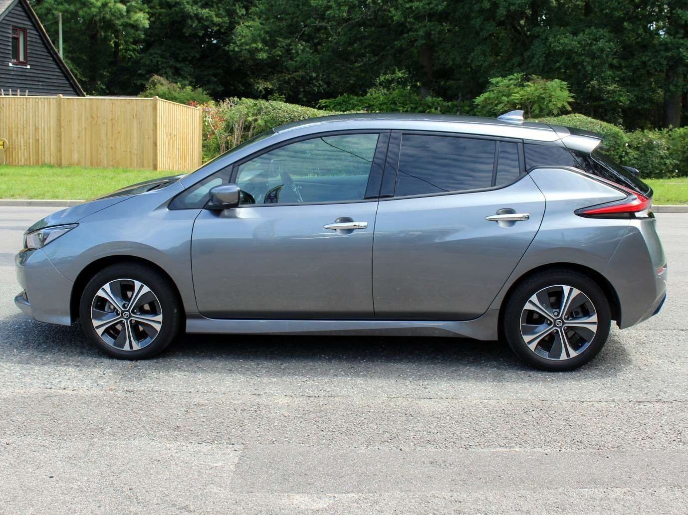 A 2021 NISSAN LEAF 62kWh e+ N-Connecta Hatchback 5dr Electric Auto (217 ps) A 2021 NISSAN LEAF 62kWh e+ N-Connecta Hatchback 5dr Electric Auto (217 ps)