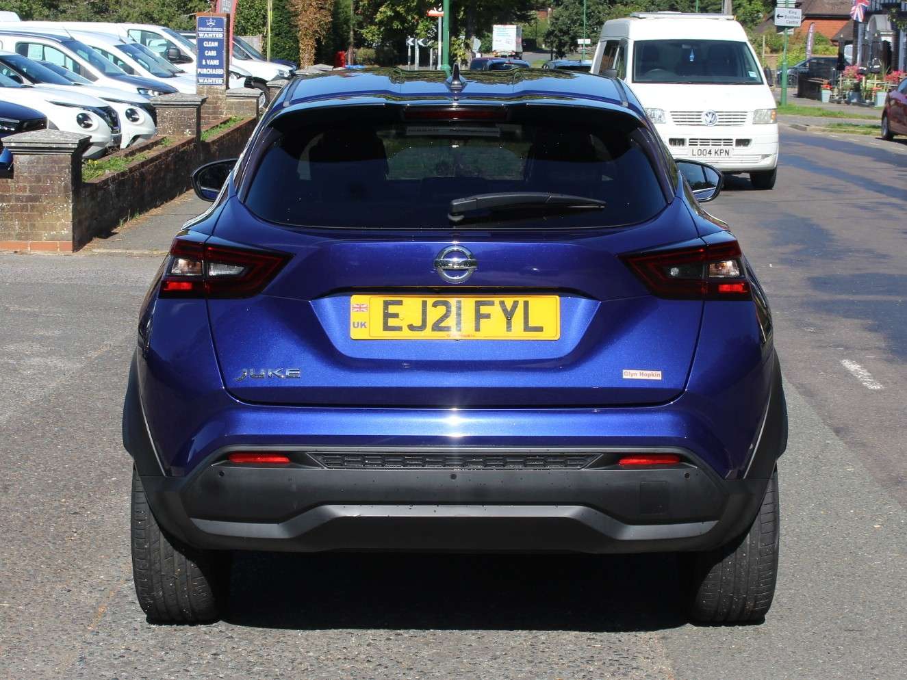 A 2021 NISSAN JUKE 1.0 DIG-T Tekna SUV 5dr Petrol Manual Euro 6 (s/s) (114 ps) A 2021 NISSAN JUKE 1.0 DIG-T Tekna SUV 5dr Petrol Manual Euro 6 (s/s) (114 ps)