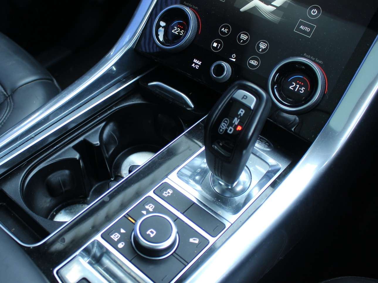 2018 LAND ROVER RANGE ROVER SPORT 2018 LAND ROVER RANGE ROVER SPORT