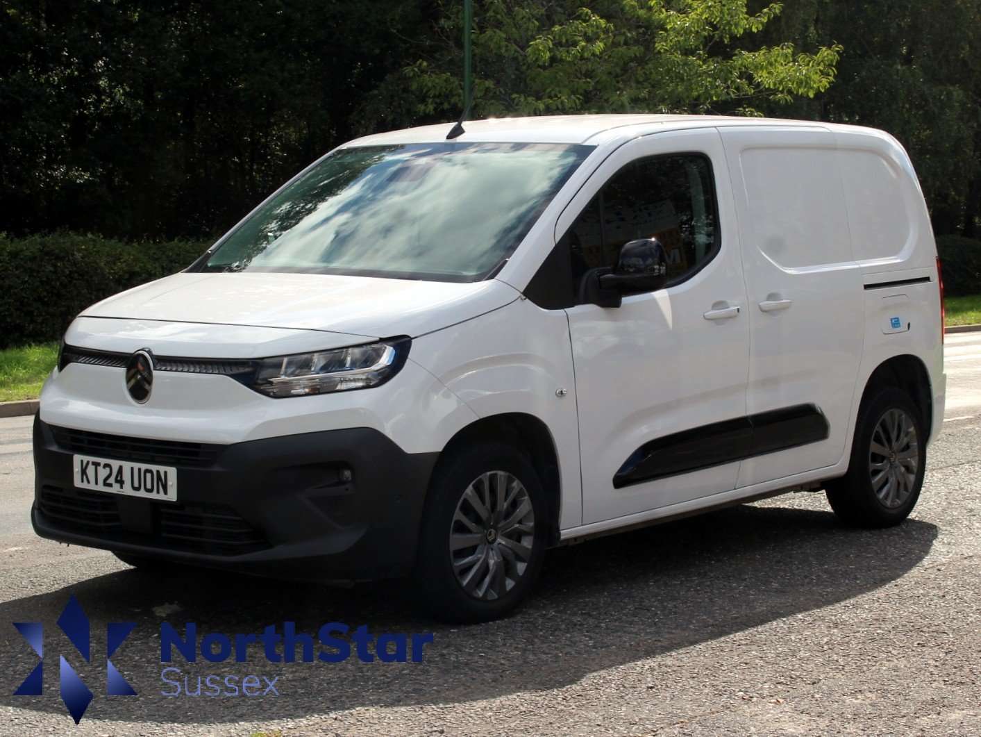 A 2024 CITROEN BERLINGO 1.5 BlueHDi 1000 Driver M Panel Van 5dr Diesel Manual SWB Euro 6 (s/s) (100 ps) A 2024 CITROEN BERLINGO 1.5 BlueHDi 1000 Driver M Panel Van 5dr Diesel Manual SWB Euro 6 (s/s) (100 ps)