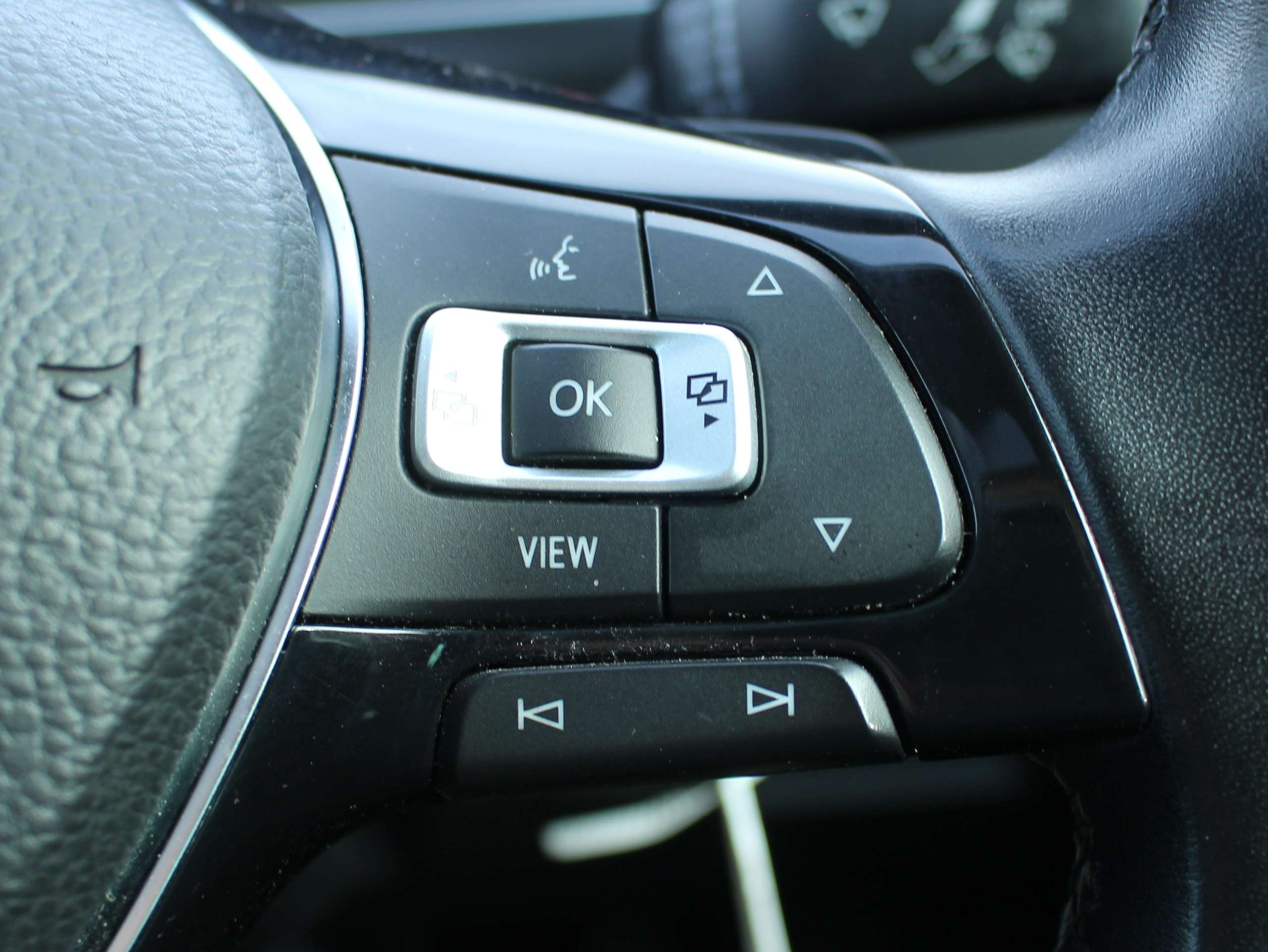 2019 VOLKSWAGEN TIGUAN 2019 VOLKSWAGEN TIGUAN