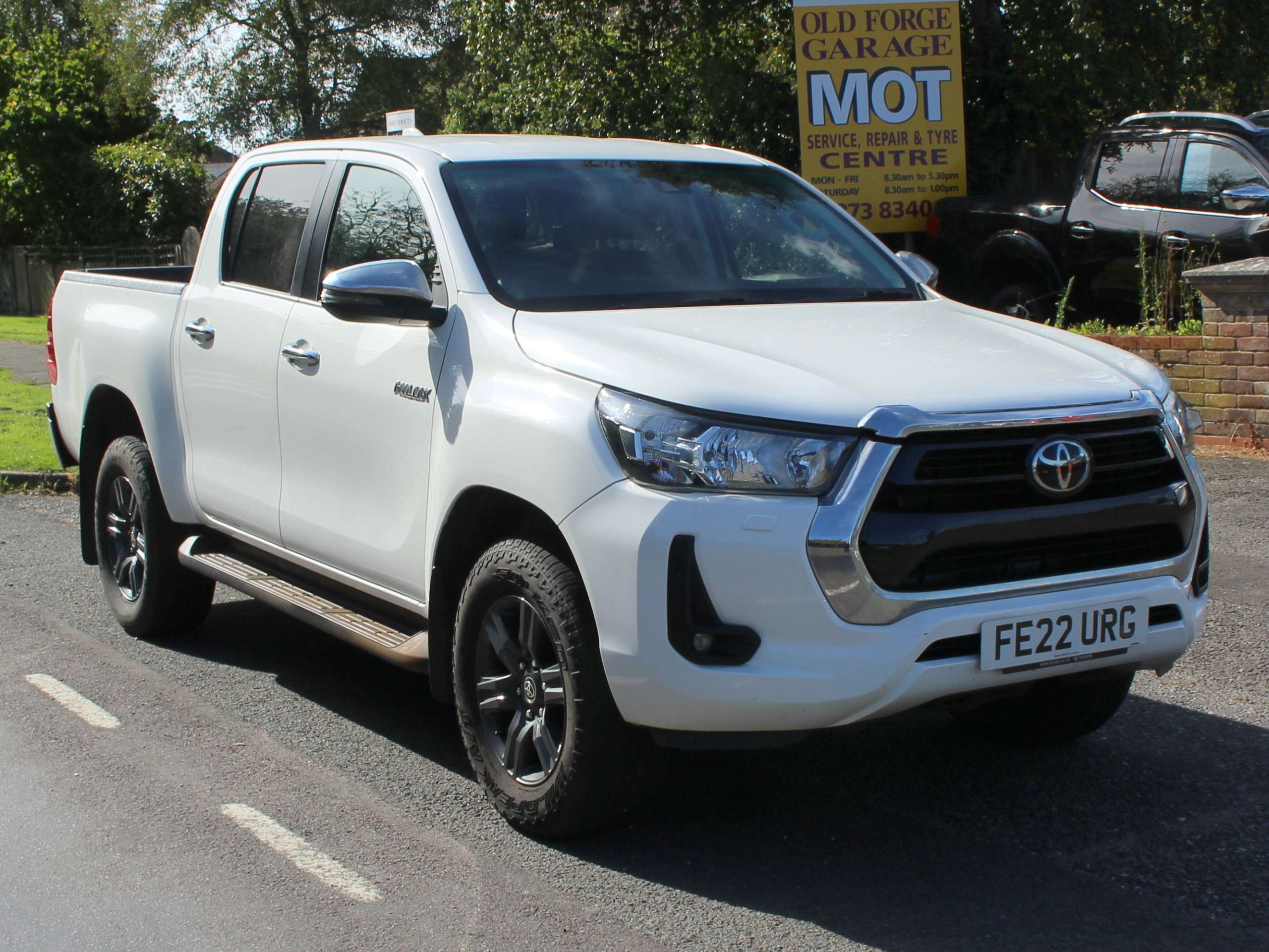 2022 TOYOTA HILUX 2022 TOYOTA HILUX