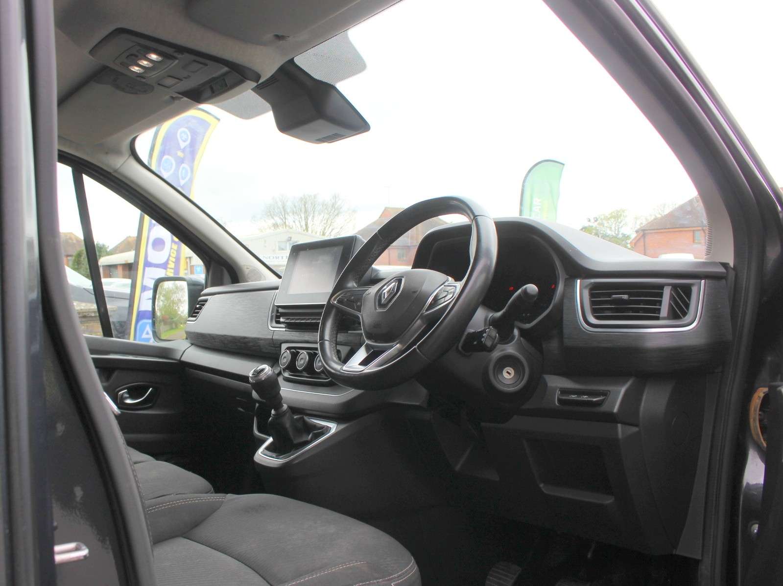 2022 RENAULT TRAFIC 2022 RENAULT TRAFIC