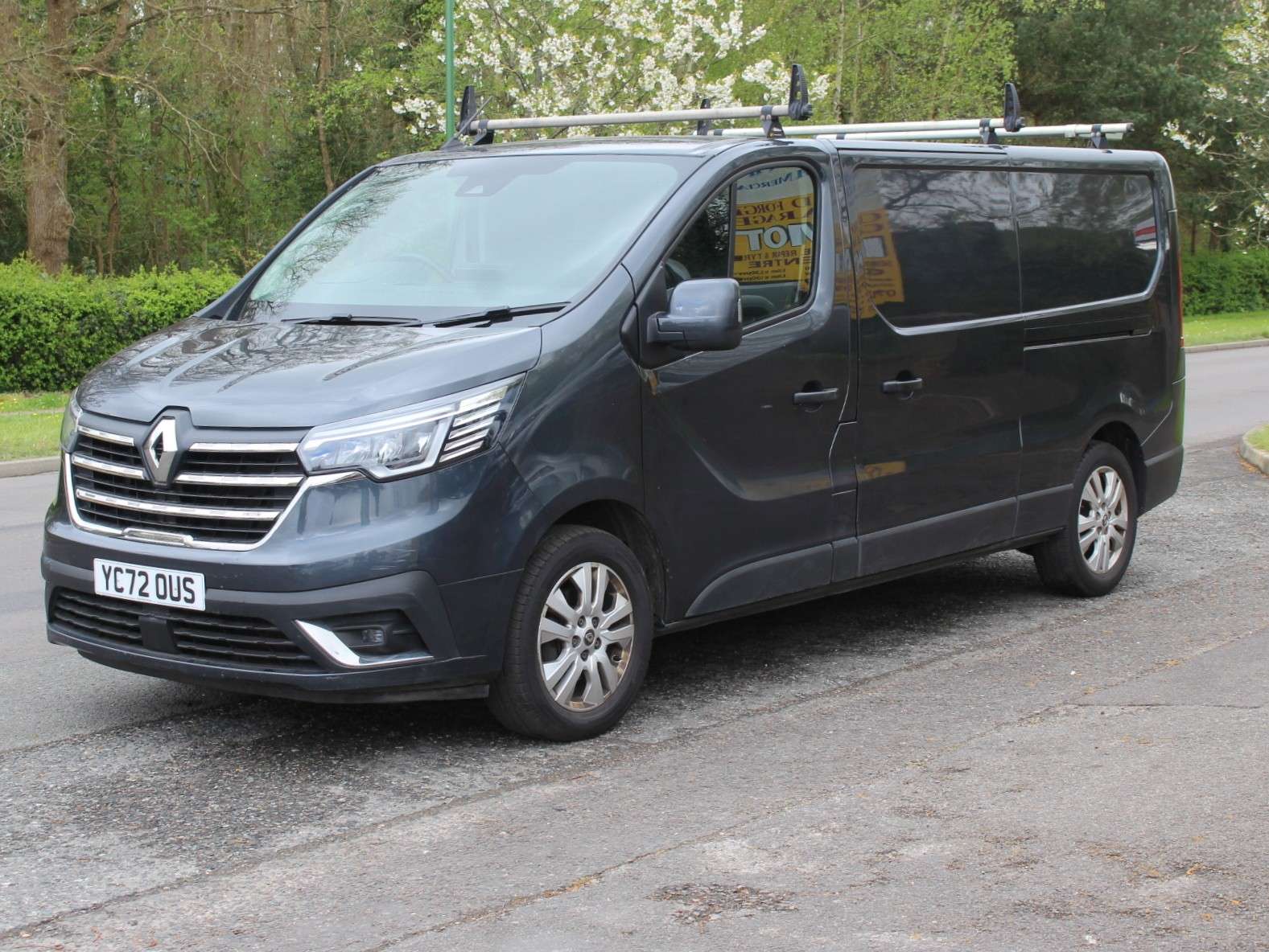 2022 RENAULT TRAFIC 2022 RENAULT TRAFIC