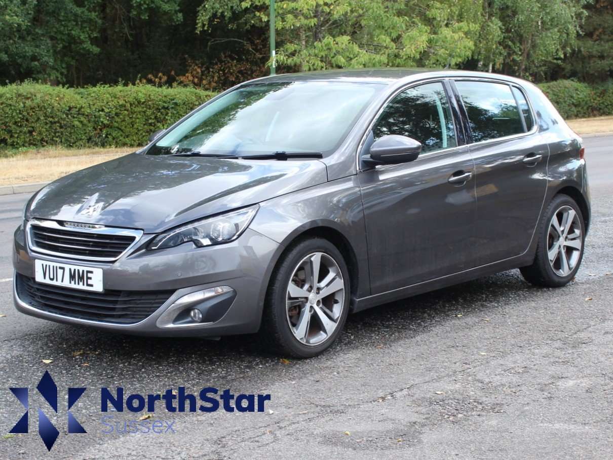 A 2017 PEUGEOT 308 S/S ALLURE A 2017 PEUGEOT 308 S/S ALLURE