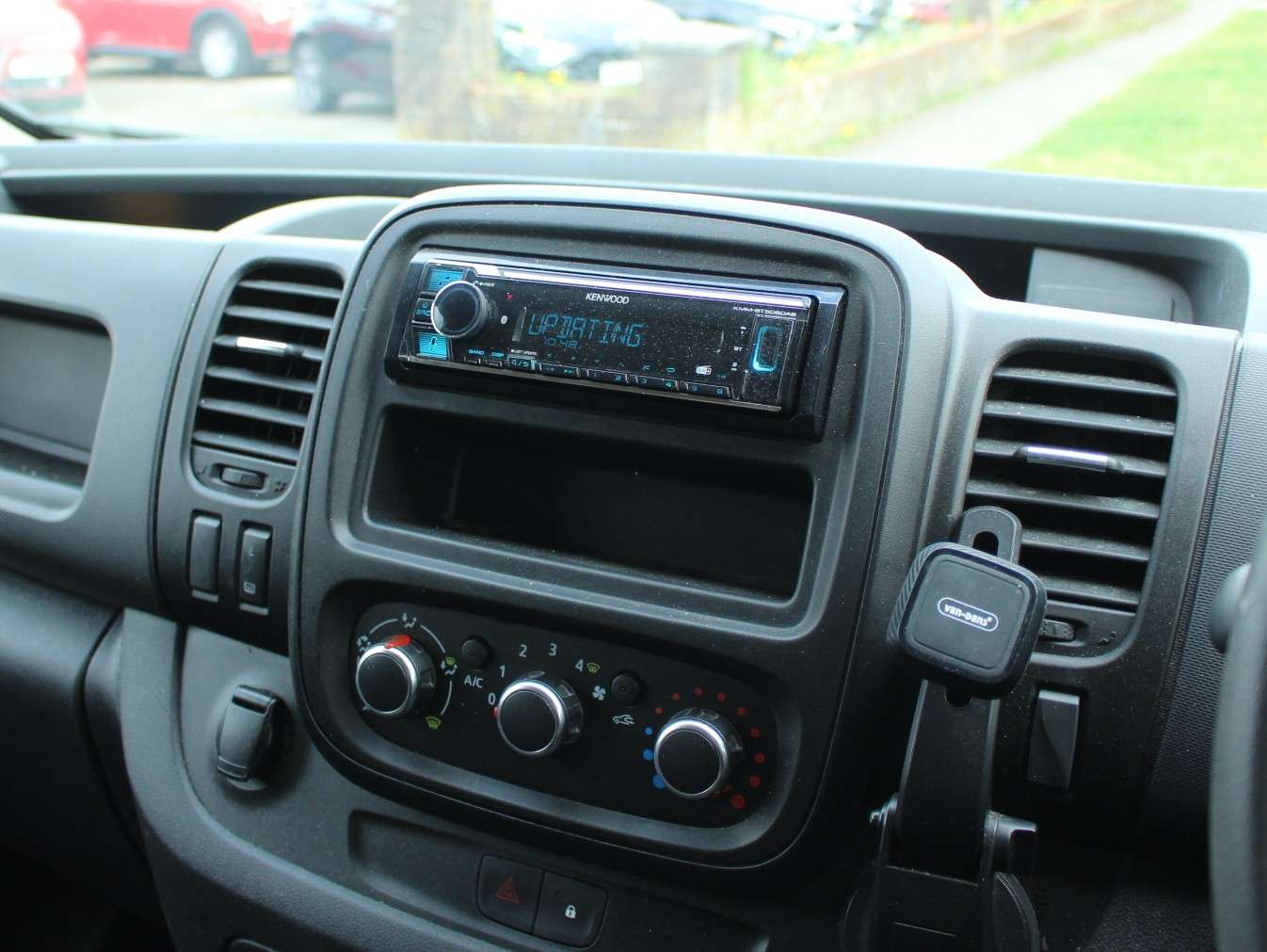 2021 RENAULT TRAFIC 2021 RENAULT TRAFIC