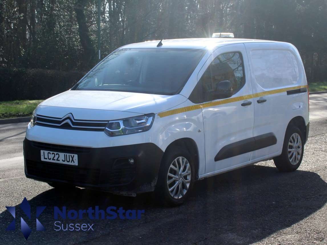 A 2022 CITROEN BERLINGO 1.5 BlueHDi 1000 Enterprise M Pro Panel Van 5dr Diesel Manual SWB Euro 6 (s/s) (100 ps) A 2022 CITROEN BERLINGO 1.5 BlueHDi 1000 Enterprise M Pro Panel Van 5dr Diesel Manual SWB Euro 6 (s/s) (100 ps)