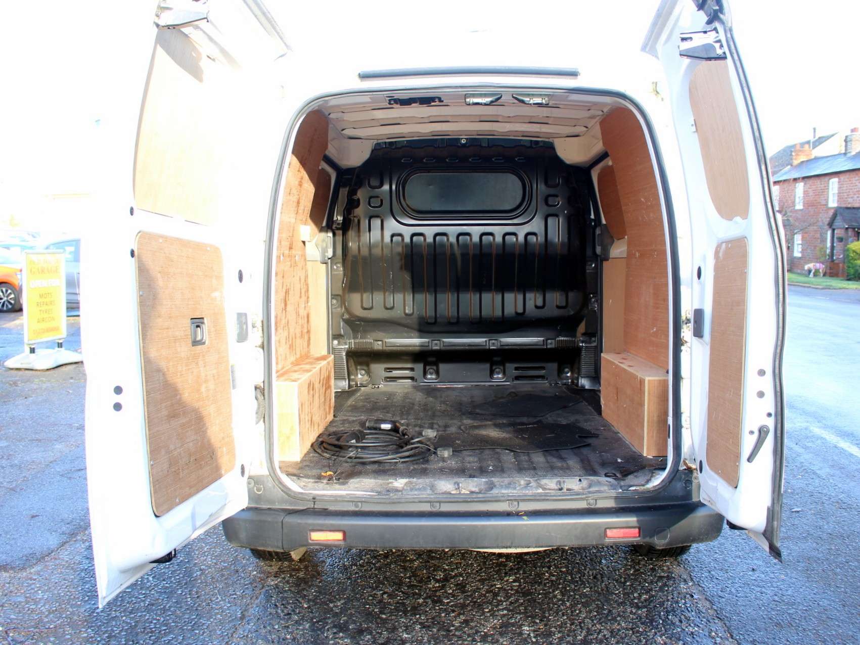 2021 NISSAN E-NV200 2021 NISSAN E-NV200