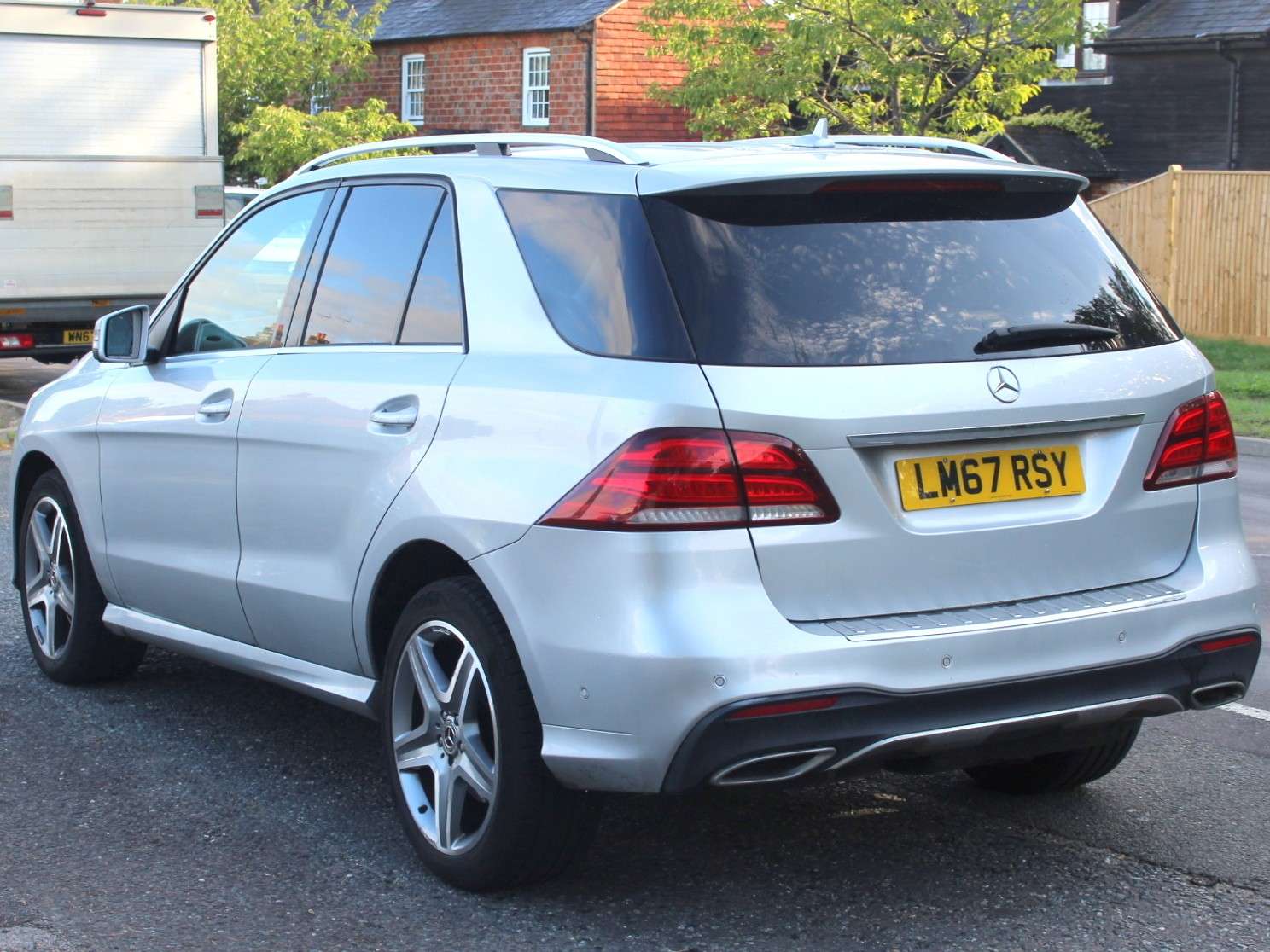 A 2017 MERCEDES-BENZ GLE 2.1 GLE250d AMG Line SUV 5dr Diesel G-Tronic 4MATIC Euro 6 (s/s) (204 ps) A 2017 MERCEDES-BENZ GLE 2.1 GLE250d AMG Line SUV 5dr Diesel G-Tronic 4MATIC Euro 6 (s/s) (204 ps)
