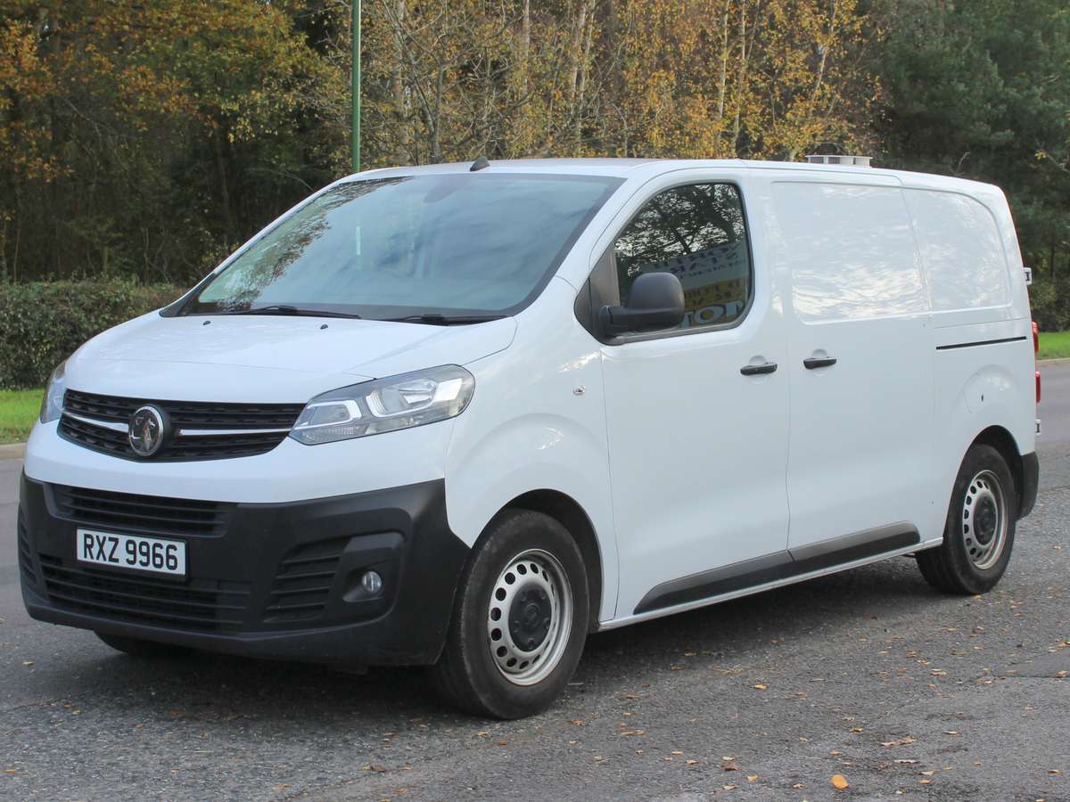 Check out this Vauxhall Vivaro 2022 Diesel Manual