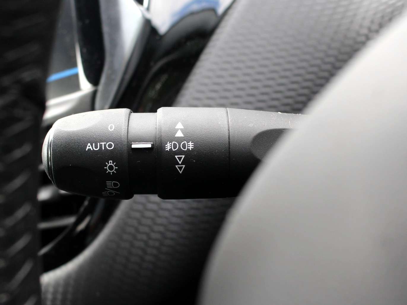 2019 PEUGEOT 208 2019 PEUGEOT 208