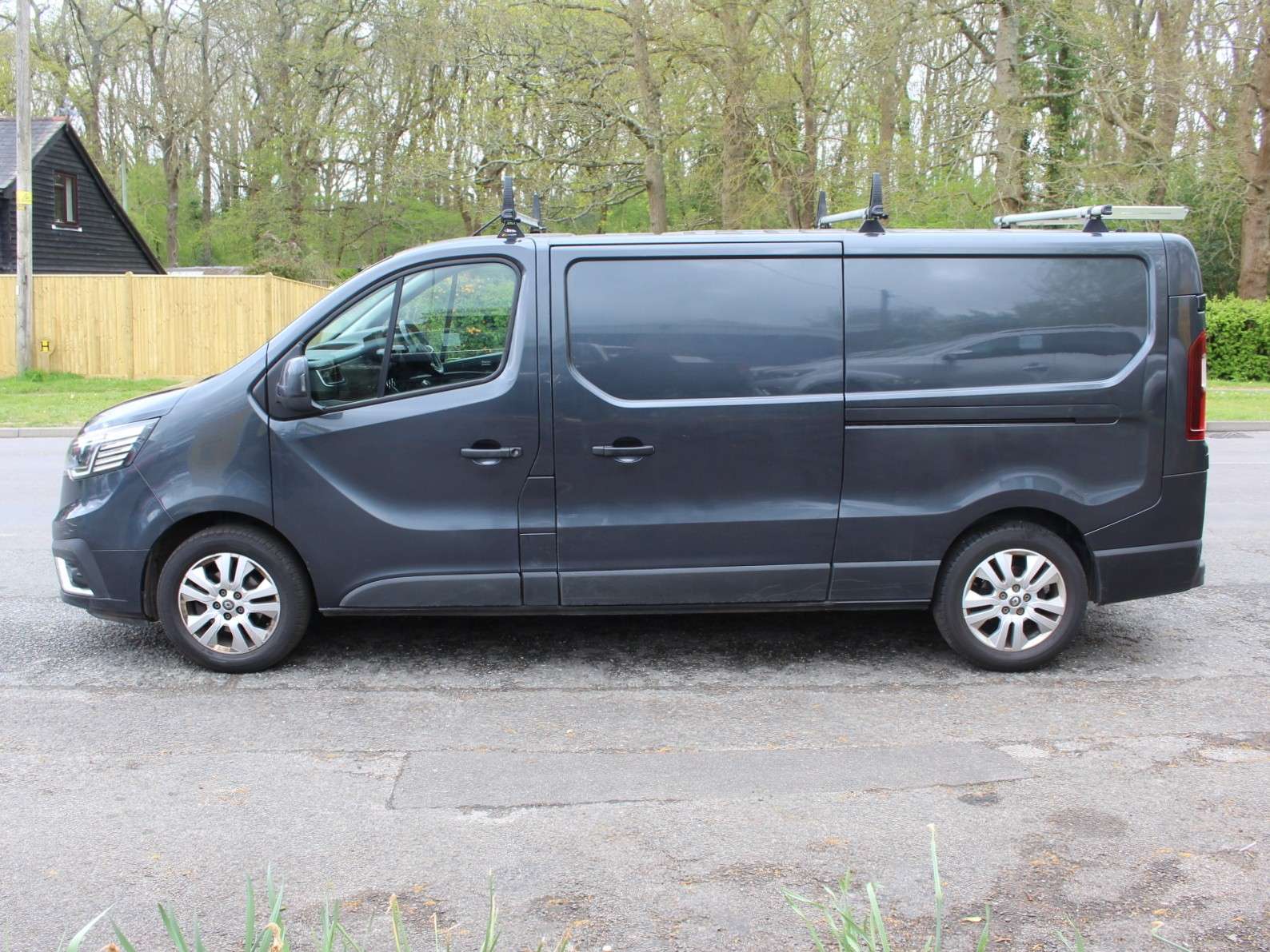 2022 RENAULT TRAFIC 2022 RENAULT TRAFIC