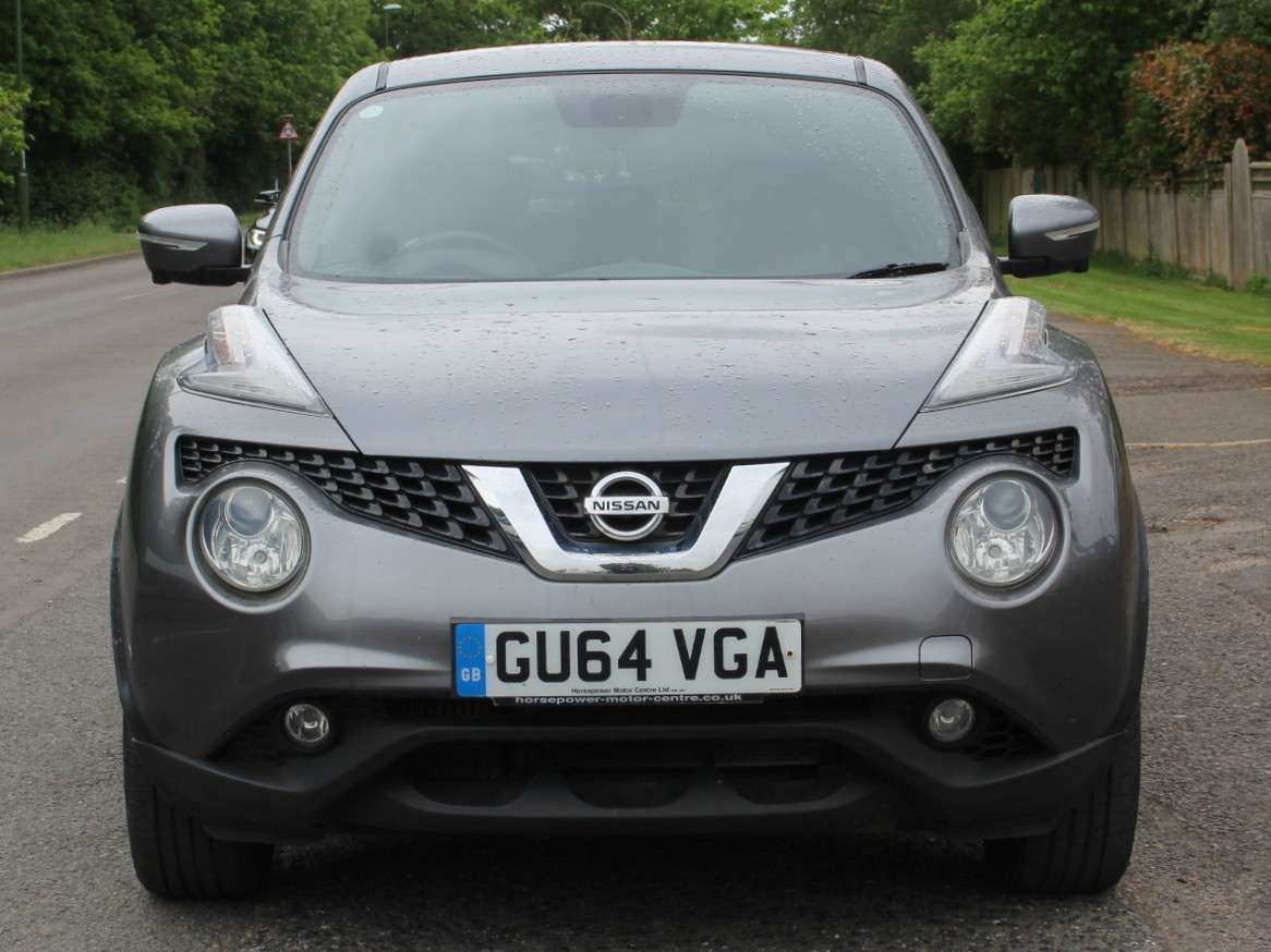 A 2014 NISSAN JUKE 1.5 dCi 8v Tekna SUV 5dr Diesel Manual Euro 5 (s/s) (110 ps) A 2014 NISSAN JUKE 1.5 dCi 8v Tekna SUV 5dr Diesel Manual Euro 5 (s/s) (110 ps)