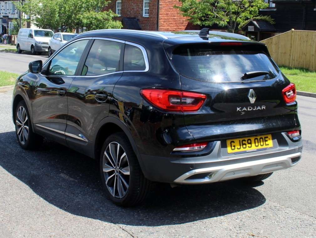 A 2019 RENAULT KADJAR 1.3 TCe S Edition SUV 5dr Petrol Manual Euro 6 (s/s) (140 ps) A 2019 RENAULT KADJAR 1.3 TCe S Edition SUV 5dr Petrol Manual Euro 6 (s/s) (140 ps)