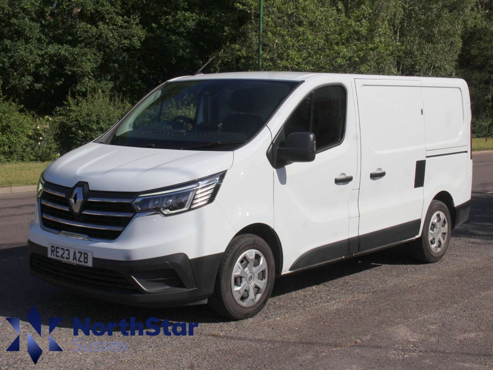 A 2023 RENAULT TRAFIC 2.0 dCi Blue SL28 Business+ Panel Van 5dr Diesel Manual L1 H1 Euro 6 (s/s) (130 ps) A 2023 RENAULT TRAFIC 2.0 dCi Blue SL28 Business+ Panel Van 5dr Diesel Manual L1 H1 Euro 6 (s/s) (130 ps)