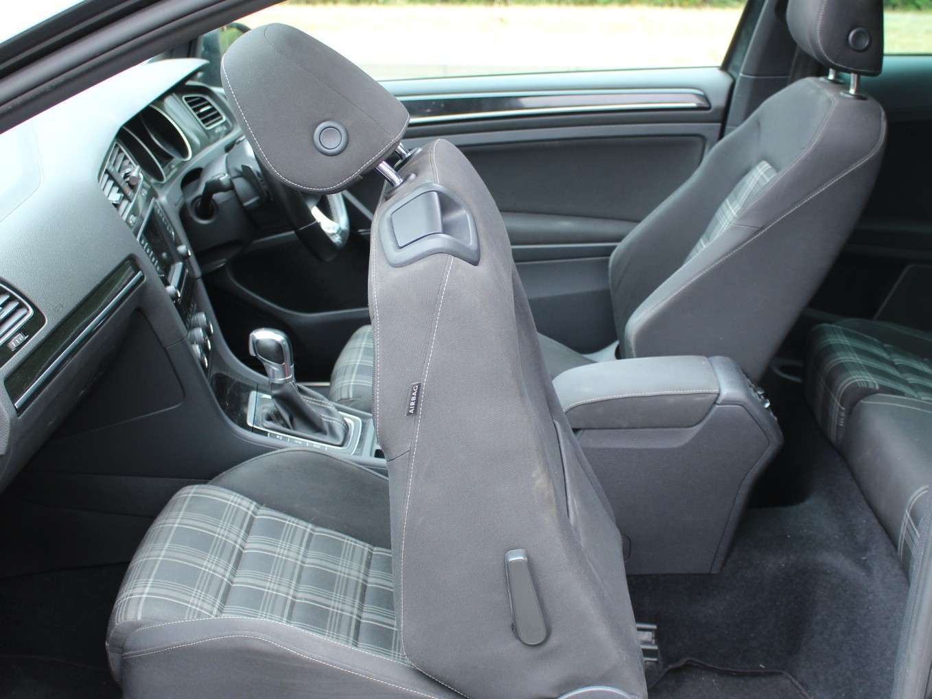 2016 VOLKSWAGEN GOLF 2016 VOLKSWAGEN GOLF