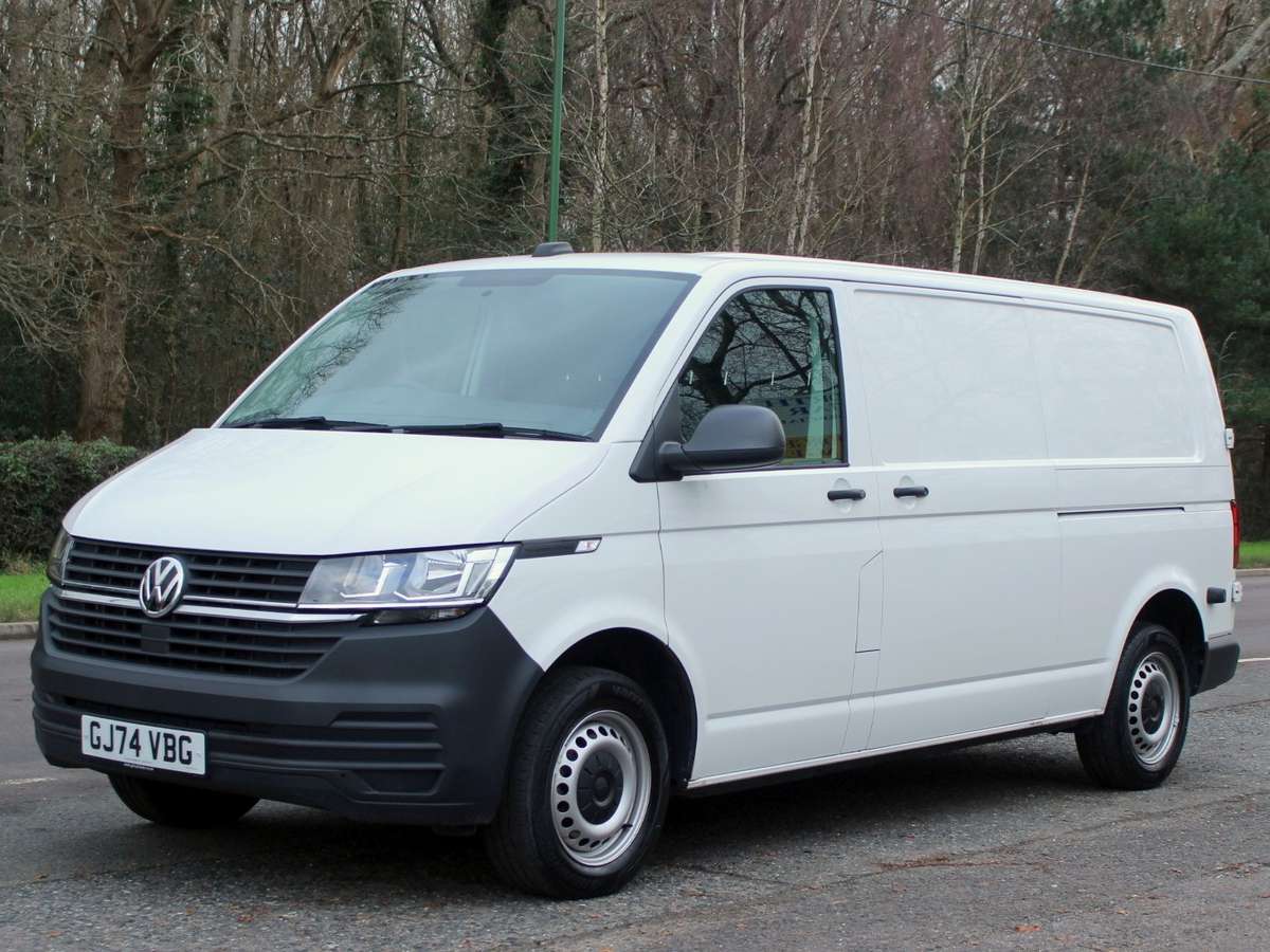 Check out this Volkswagen Transporter 2024 Diesel Manual