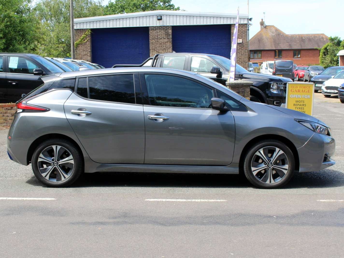 2021 NISSAN LEAF 2021 NISSAN LEAF