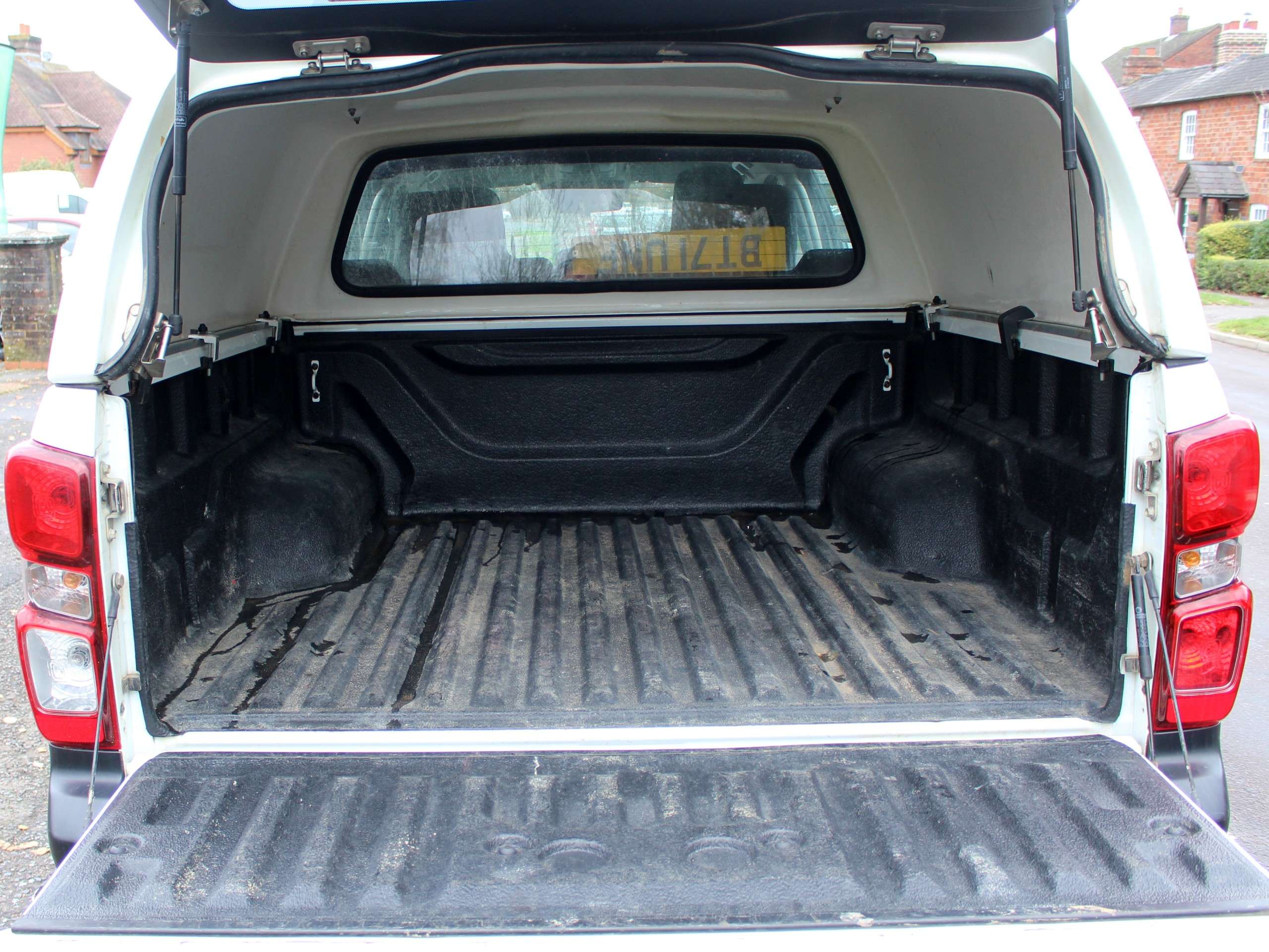 2021 ISUZU D-MAX 2021 ISUZU D-MAX