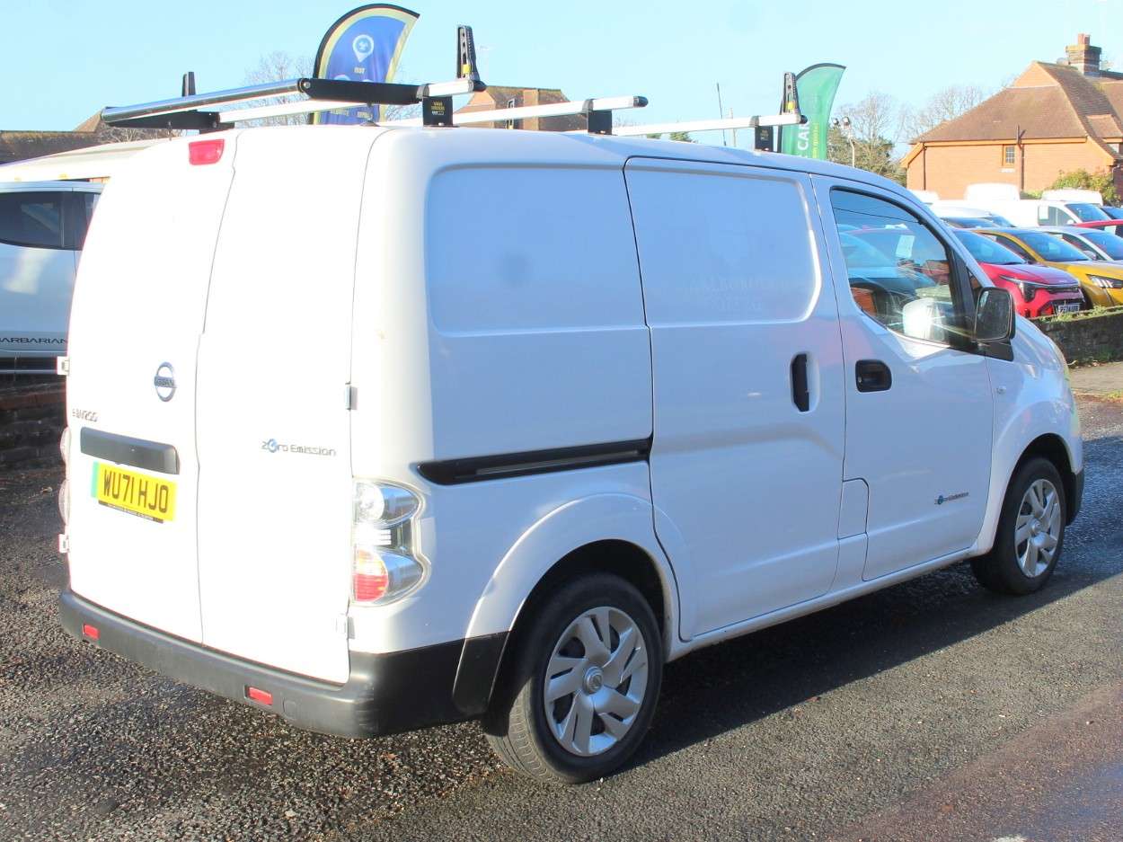 A 2021 NISSAN E-NV200 40kWh Acenta Panel Van 5dr Electric Auto SWB (Quick Charge) (109 ps) A 2021 NISSAN E-NV200 40kWh Acenta Panel Van 5dr Electric Auto SWB (Quick Charge) (109 ps)