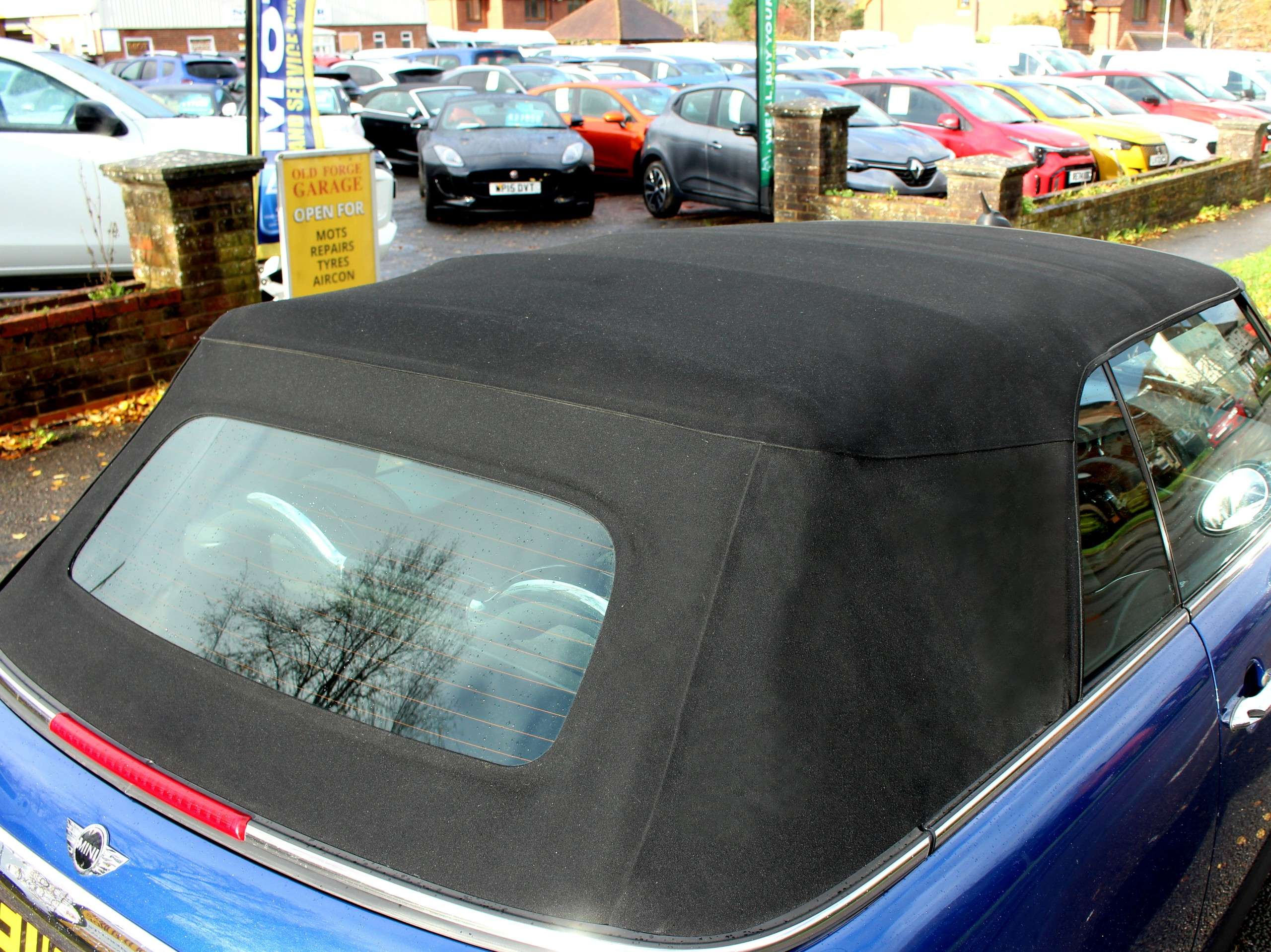 2013 MINI CONVERTIBLE 2013 MINI CONVERTIBLE