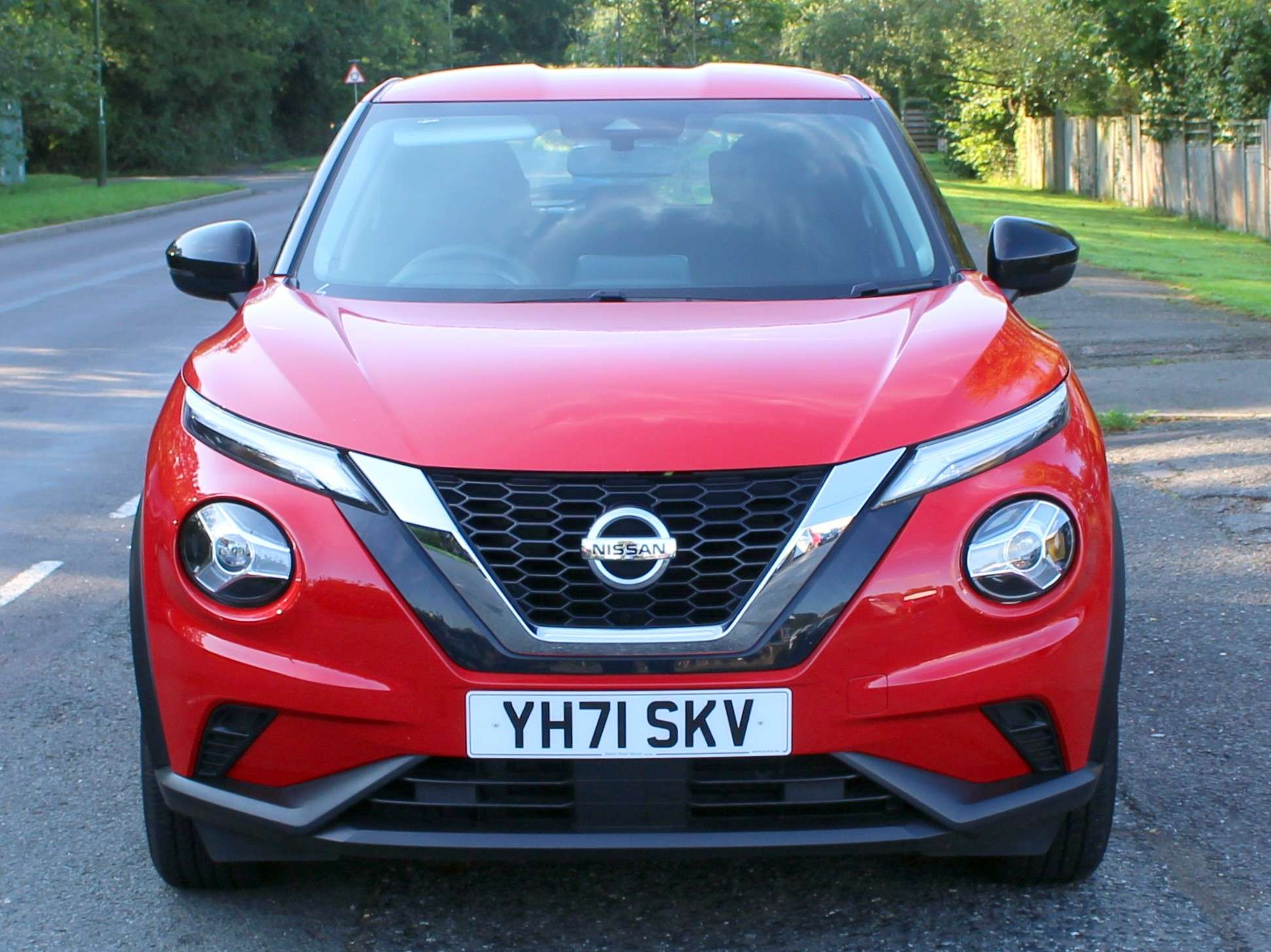 A 2021 NISSAN JUKE 1.0 DIG-T Acenta SUV 5dr Petrol Manual Euro 6 (s/s) (117 ps) A 2021 NISSAN JUKE 1.0 DIG-T Acenta SUV 5dr Petrol Manual Euro 6 (s/s) (117 ps)