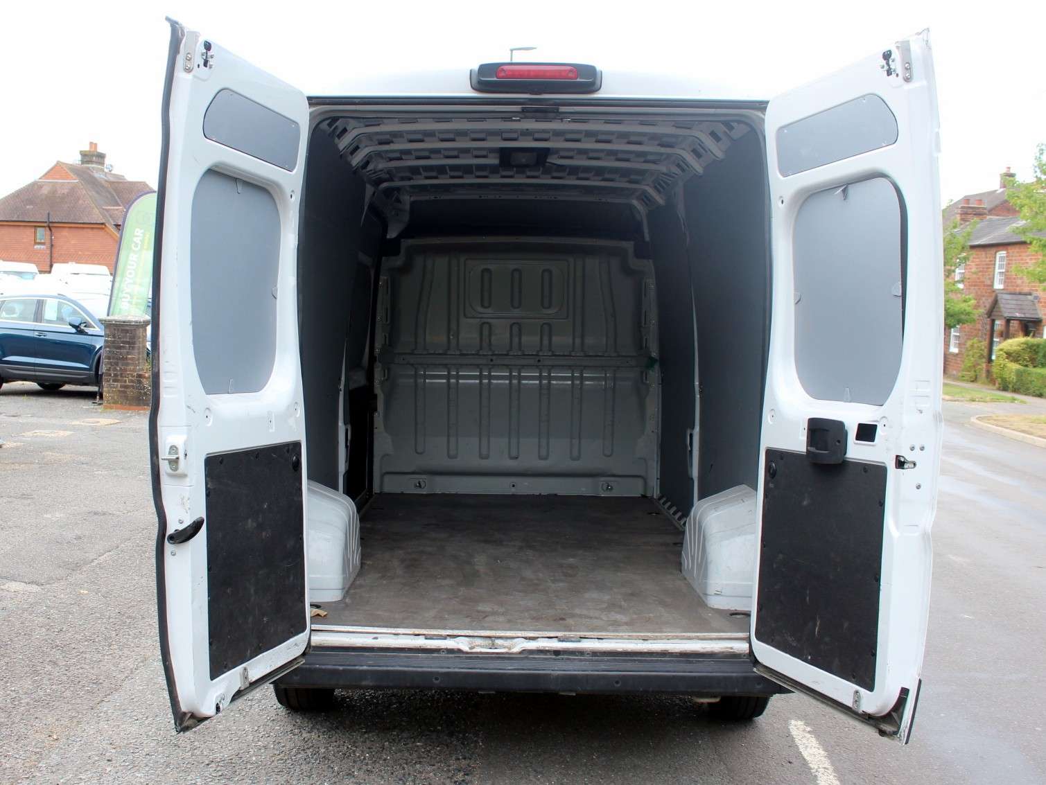 2025 TOYOTA PROACE 2025 TOYOTA PROACE
