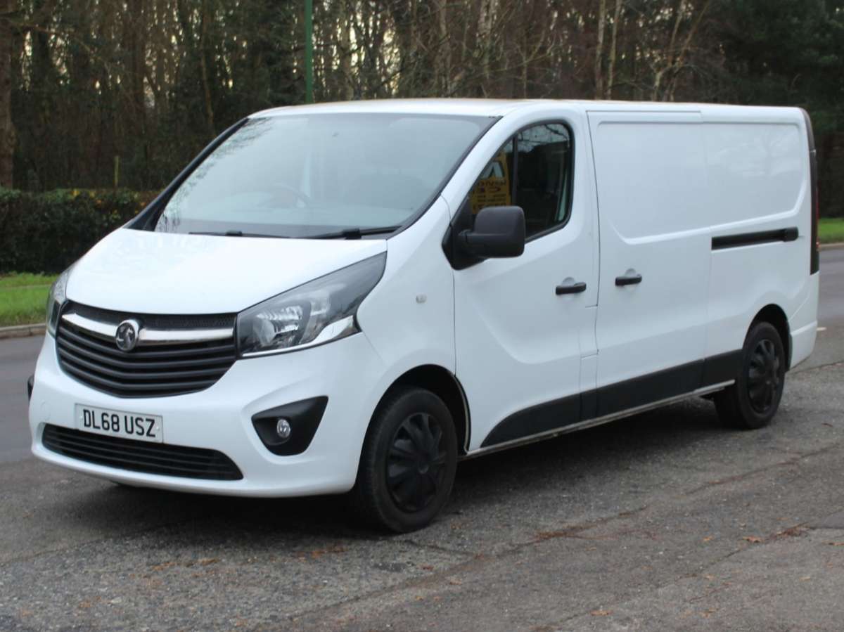 Check out this Vauxhall Vivaro 2018 Diesel Manual