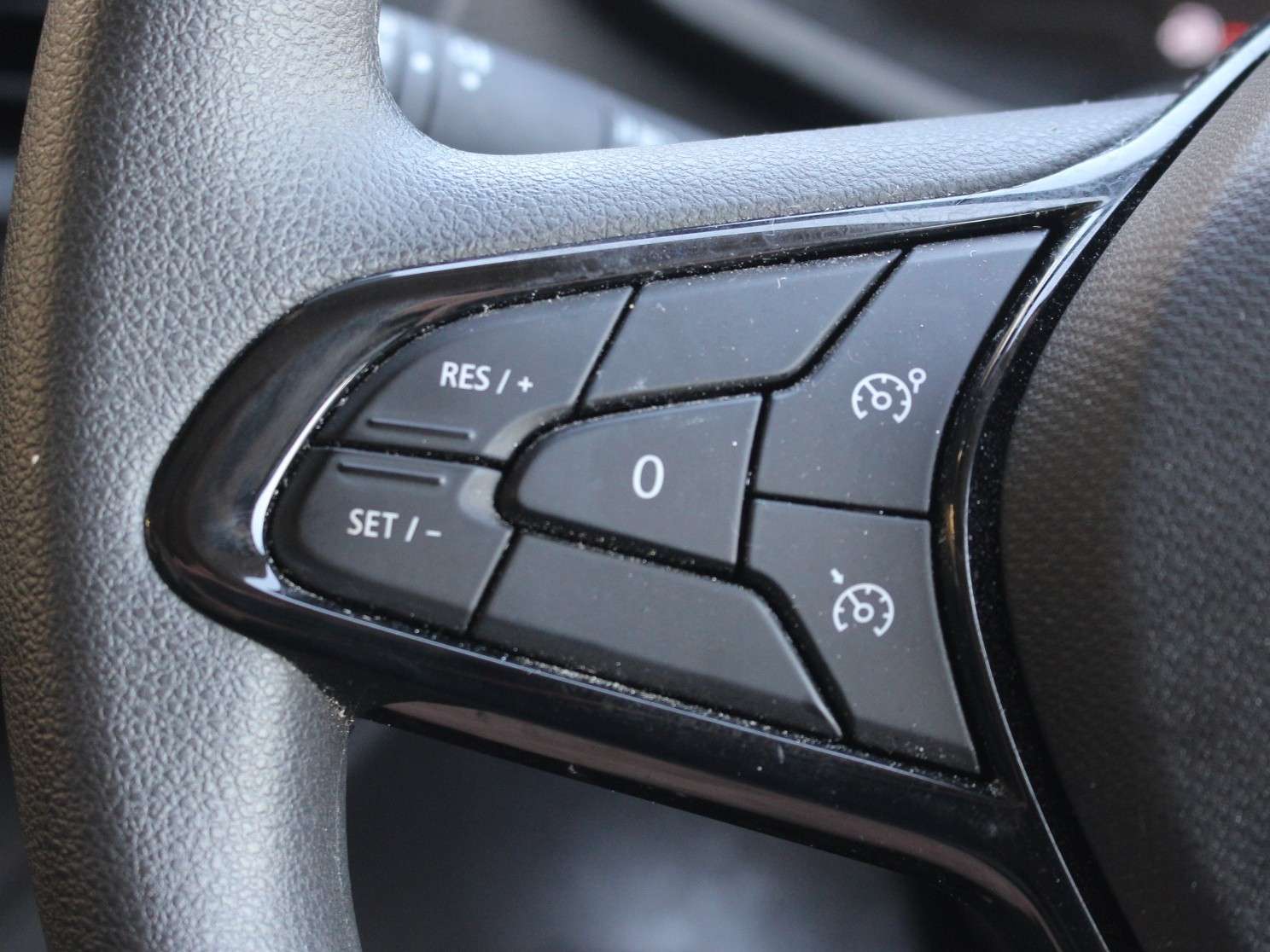 2024 RENAULT TRAFIC 2024 RENAULT TRAFIC