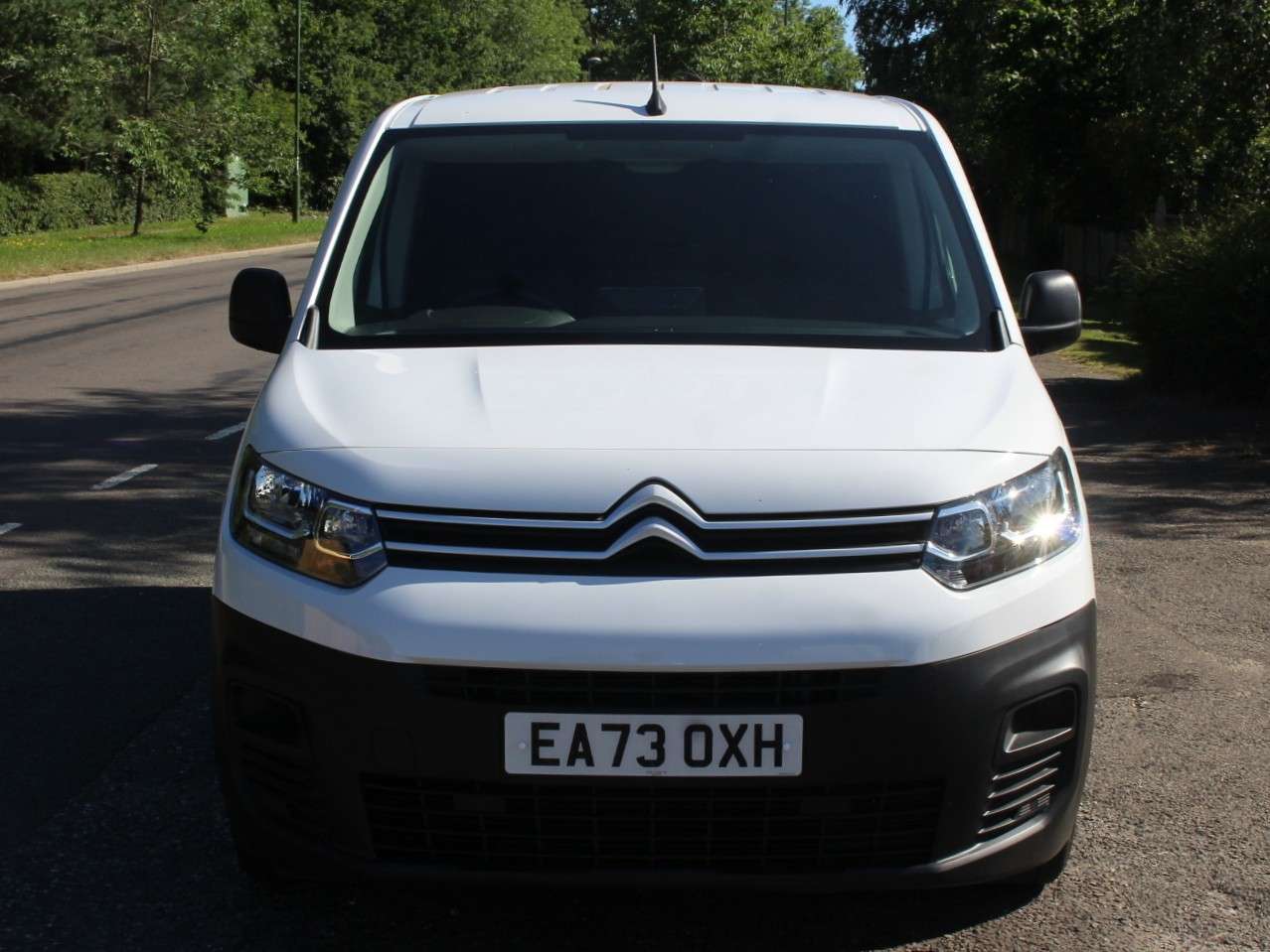 A 2023 CITROEN BERLINGO 1.5 BlueHDi 650 Enterprise Edition M Panel Van 5dr Diesel Manual SWB Euro 6 (s/s) (100 ps) A 2023 CITROEN BERLINGO 1.5 BlueHDi 650 Enterprise Edition M Panel Van 5dr Diesel Manual SWB Euro 6 (s/s) (100 ps)