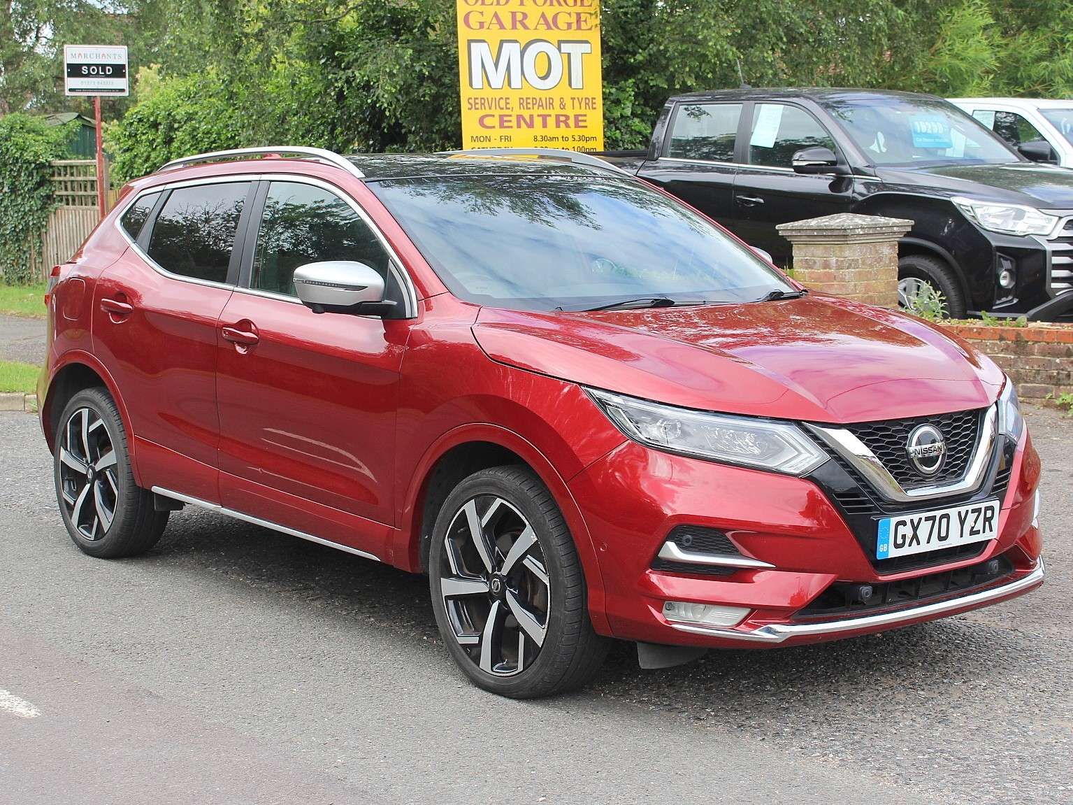 A 2020 NISSAN QASHQAI 1.3 DIG-T Tekna+ SUV 5dr Petrol Manual Euro 6 (s/s) (140 ps) A 2020 NISSAN QASHQAI 1.3 DIG-T Tekna+ SUV 5dr Petrol Manual Euro 6 (s/s) (140 ps)