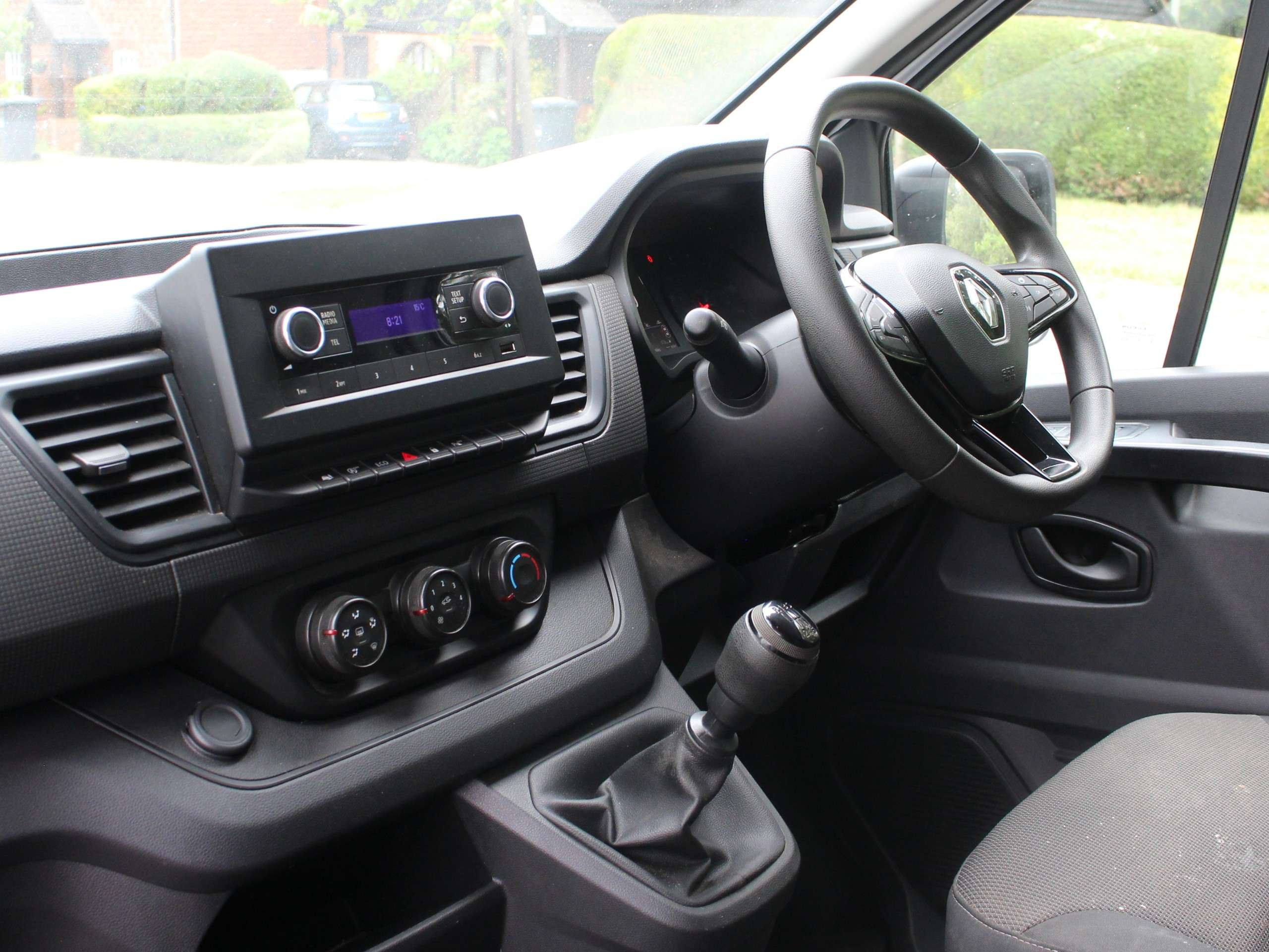 2022 RENAULT TRAFIC 2022 RENAULT TRAFIC