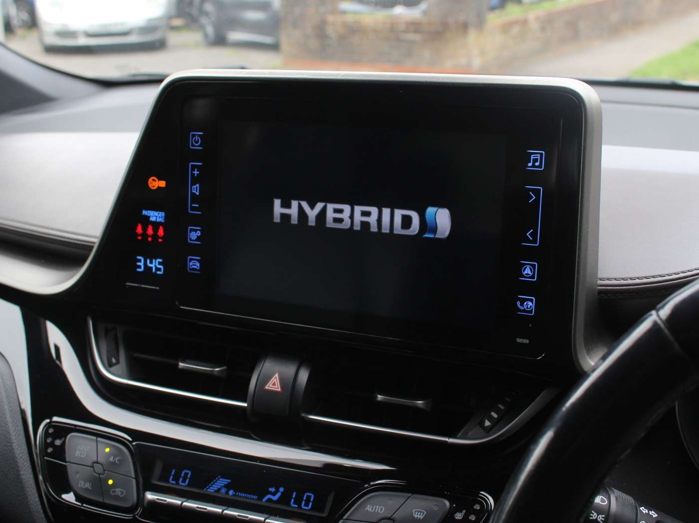 2018 TOYOTA C-HR 2018 TOYOTA C-HR