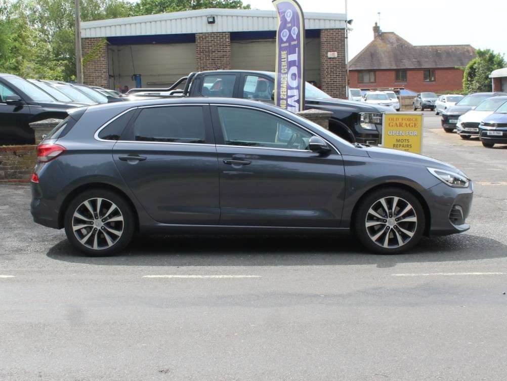 2019 HYUNDAI I30 2019 HYUNDAI I30