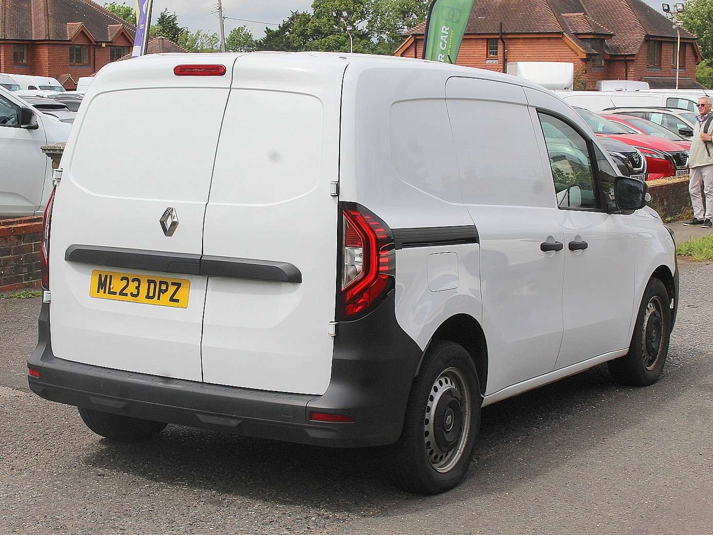 A 2023 RENAULT KANGOO 1.5 dCi Blue ENERGY ML19 Start Panel Van 6dr Diesel Manual MWB Euro 6 (s/s) (95 ps) A 2023 RENAULT KANGOO 1.5 dCi Blue ENERGY ML19 Start Panel Van 6dr Diesel Manual MWB Euro 6 (s/s) (95 ps)