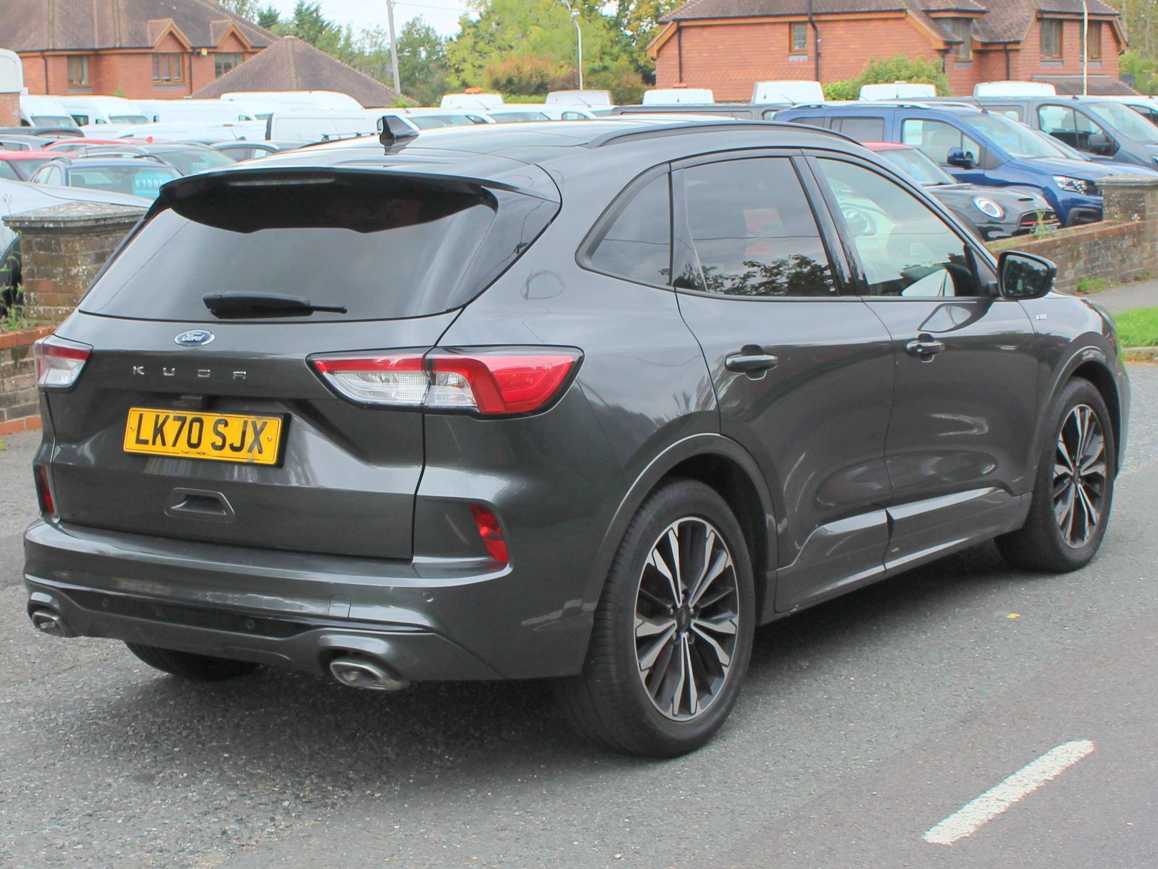 A 2021 FORD KUGA 1.5 EcoBlue ST-Line X Edition SUV 5dr Diesel Manual Euro 6 (s/s) (120 ps) A 2021 FORD KUGA 1.5 EcoBlue ST-Line X Edition SUV 5dr Diesel Manual Euro 6 (s/s) (120 ps)