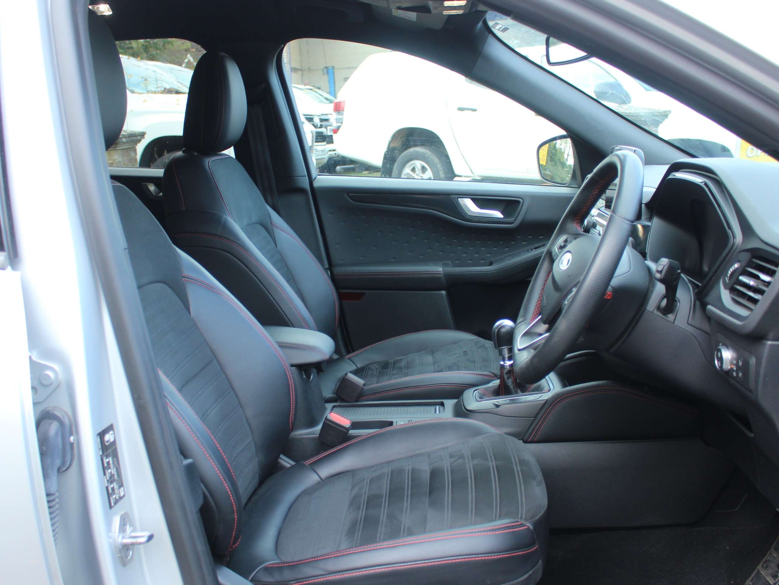 2021 FORD KUGA 2021 FORD KUGA