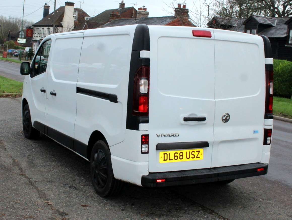2018 VAUXHALL VIVARO 2018 VAUXHALL VIVARO