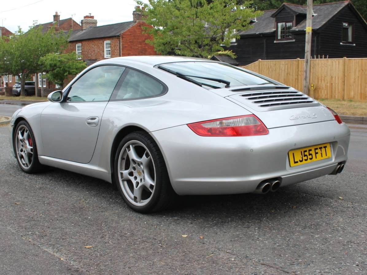 2005 PORSCHE 911 2005 PORSCHE 911