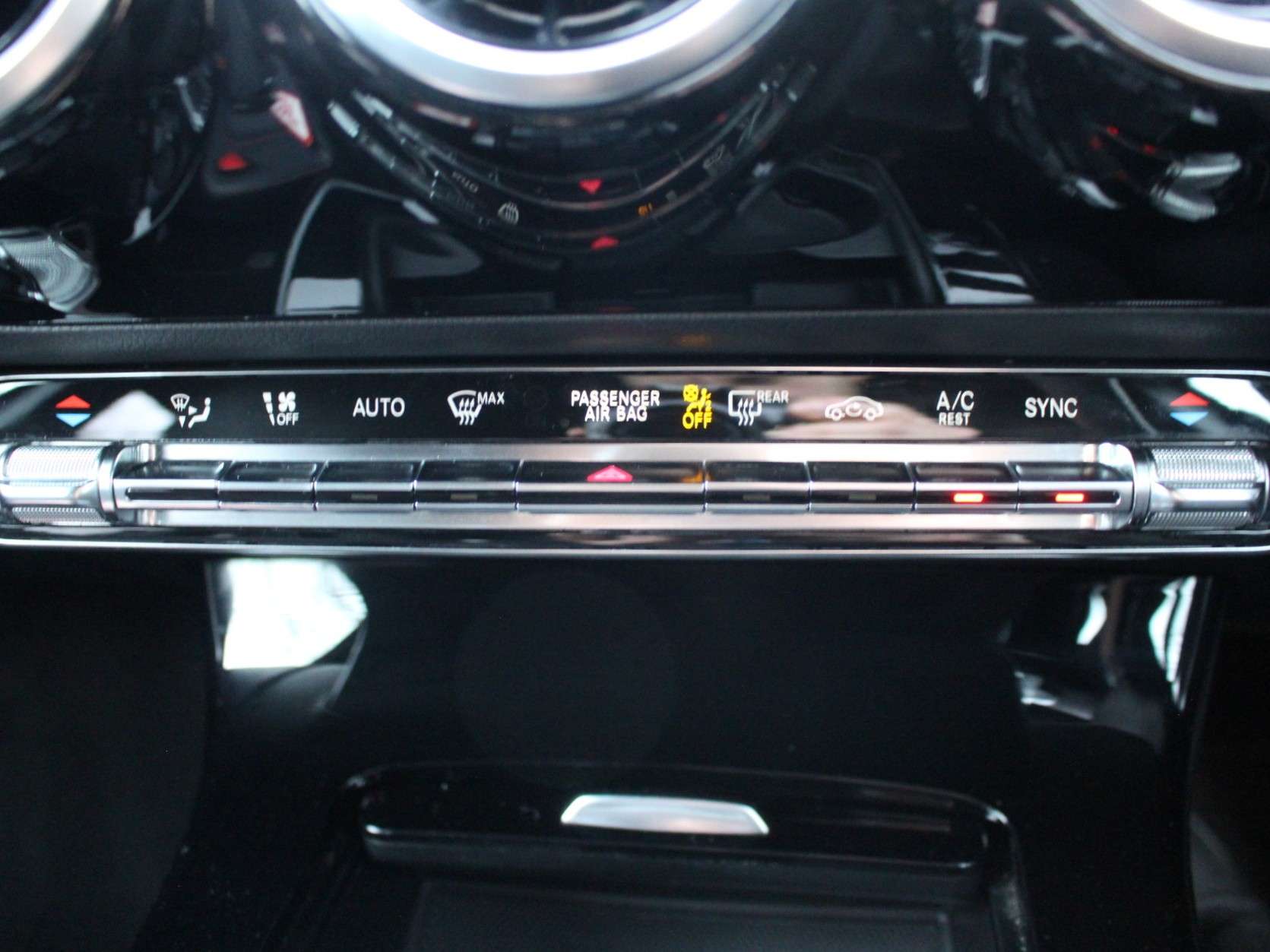 2019 MERCEDES-BENZ A CLASS 2019 MERCEDES-BENZ A CLASS