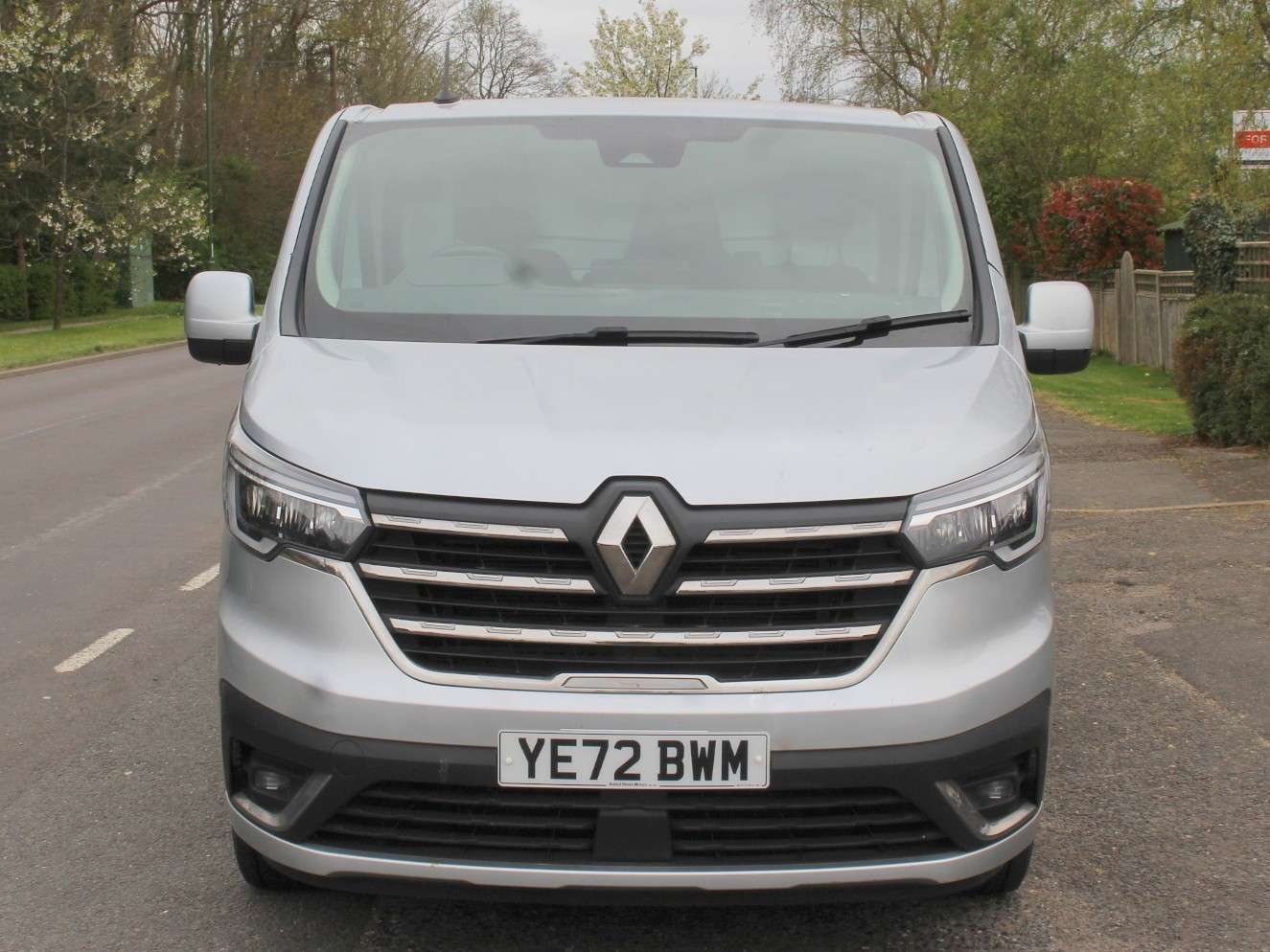 A 2022 RENAULT TRAFIC 2.0 dCi Blue LL30 Sport Panel Van 5dr Diesel Manual L2 H1 Euro 6 (s/s) (150 ps) A 2022 RENAULT TRAFIC 2.0 dCi Blue LL30 Sport Panel Van 5dr Diesel Manual L2 H1 Euro 6 (s/s) (150 ps)