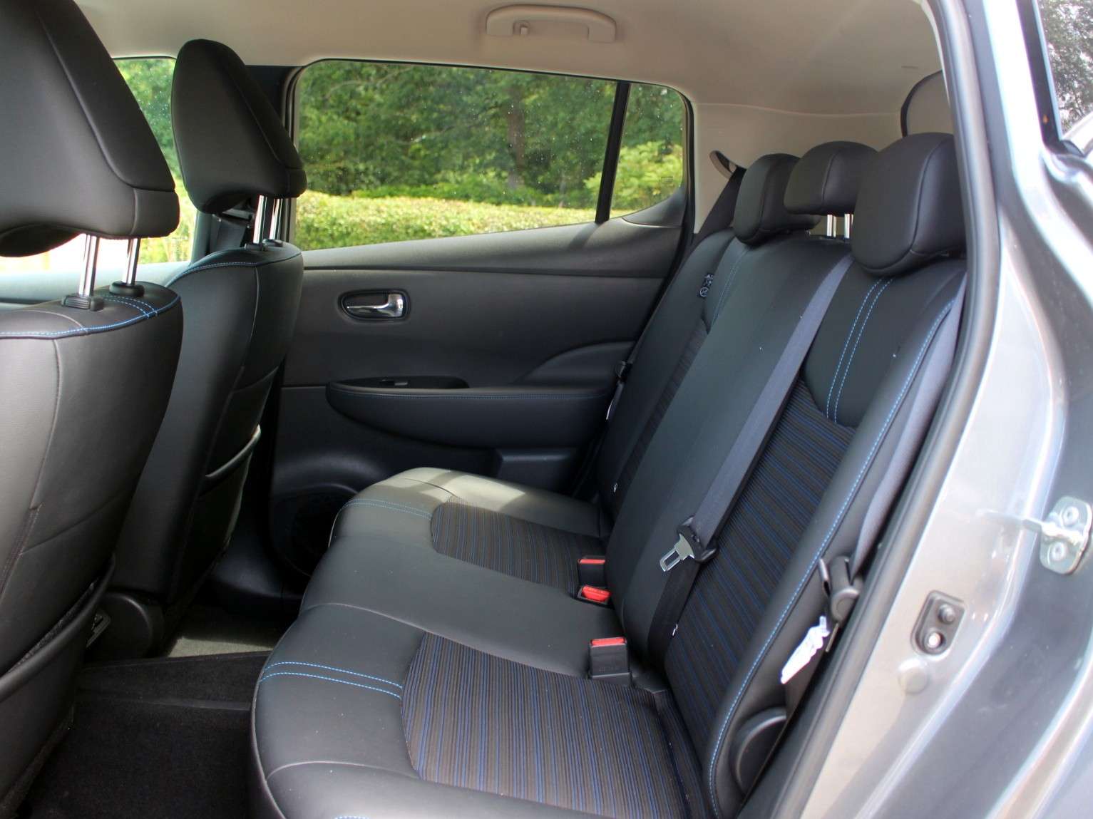 2021 NISSAN LEAF 2021 NISSAN LEAF