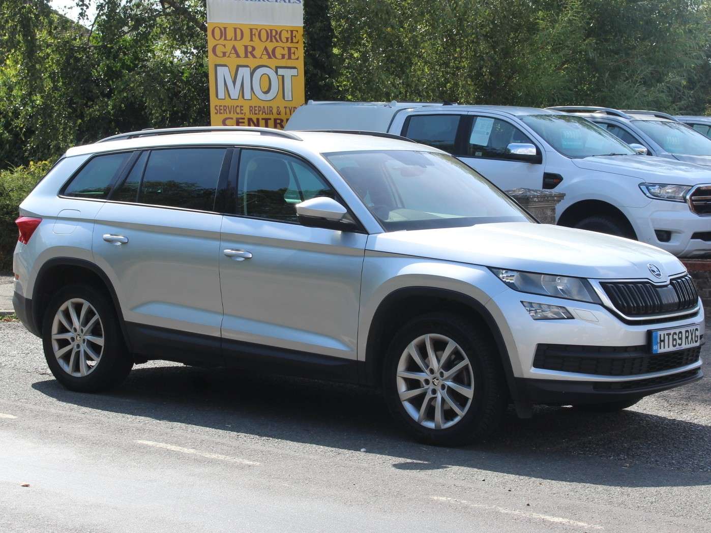 A 2020 SKODA KODIAQ 2.0 TDI SE SUV 5dr Diesel Manual 4WD Euro 6 (s/s) (5 Seat) (150 ps) A 2020 SKODA KODIAQ 2.0 TDI SE SUV 5dr Diesel Manual 4WD Euro 6 (s/s) (5 Seat) (150 ps)